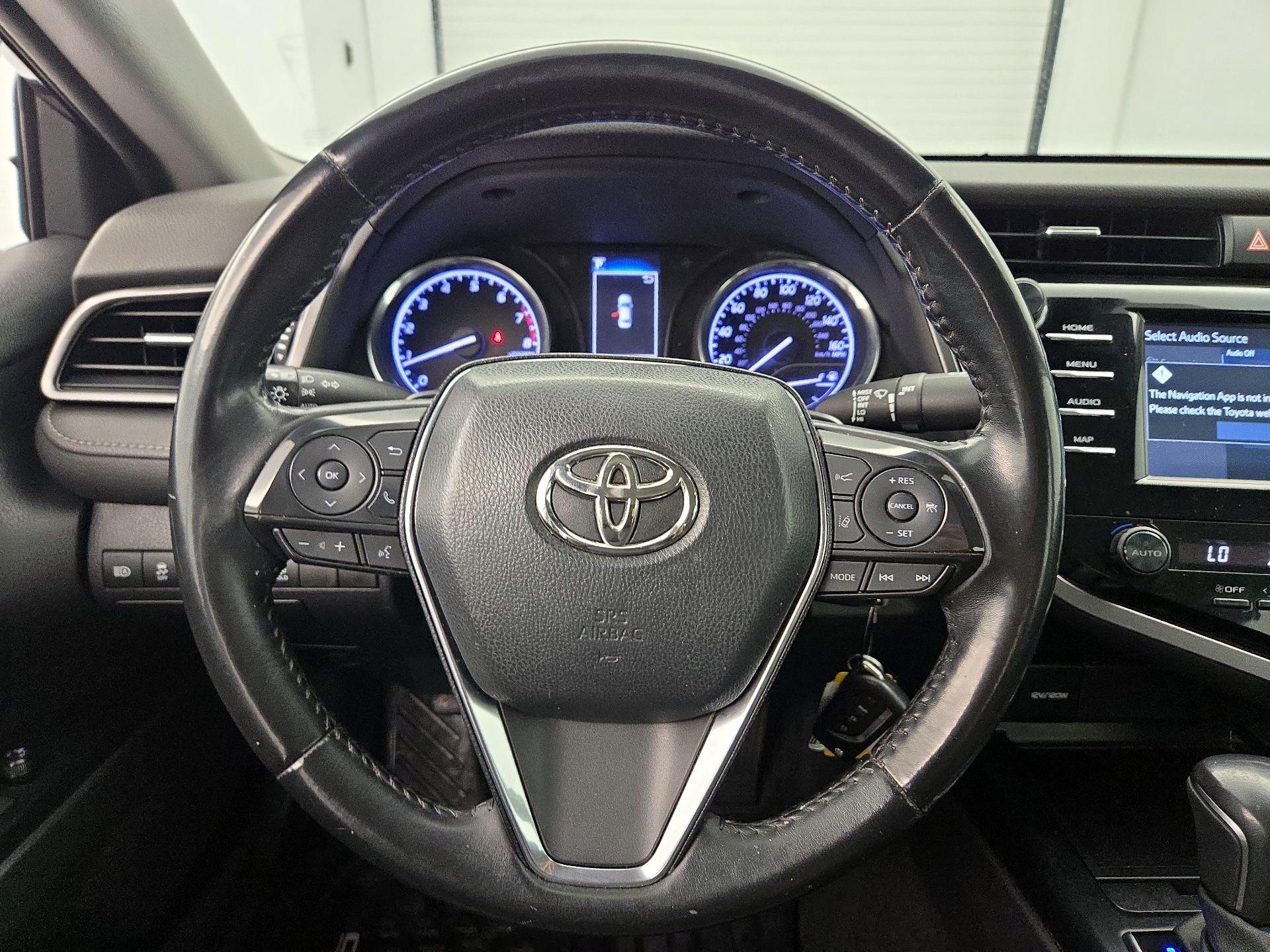 Thumbnail: 2020 Toyota Camry - 10