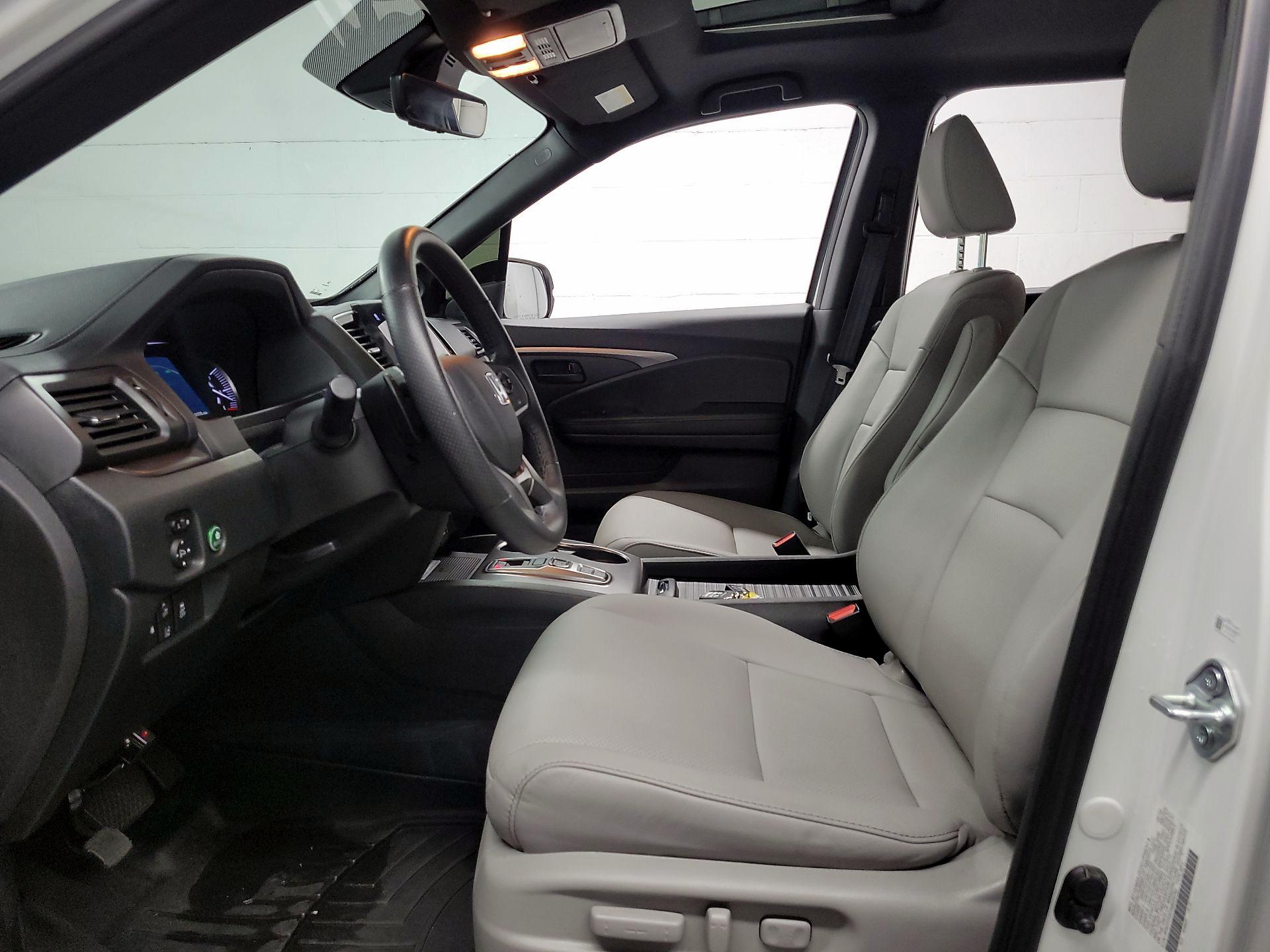 Thumbnail: 2022 Honda Passport - 11