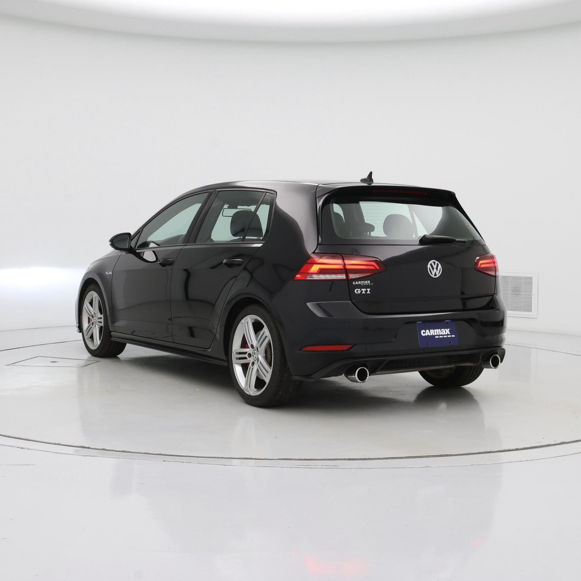 Thumbnail: 2018 Volkswagen Golf - 2