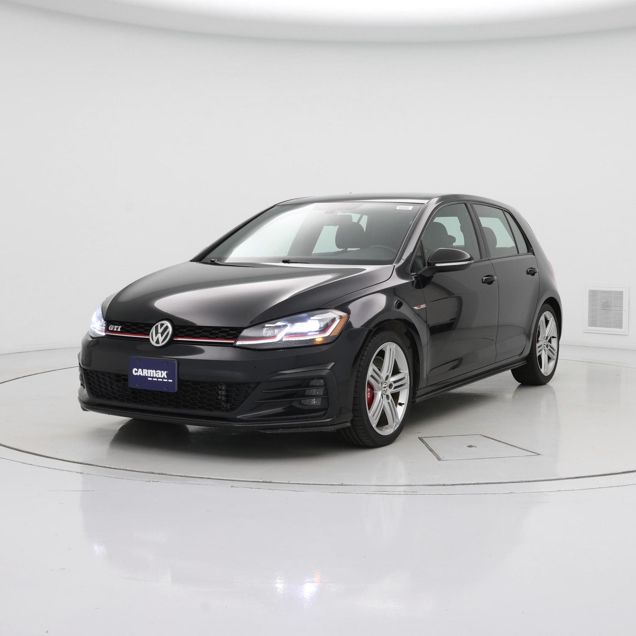 Thumbnail: 2018 Volkswagen Golf - 4