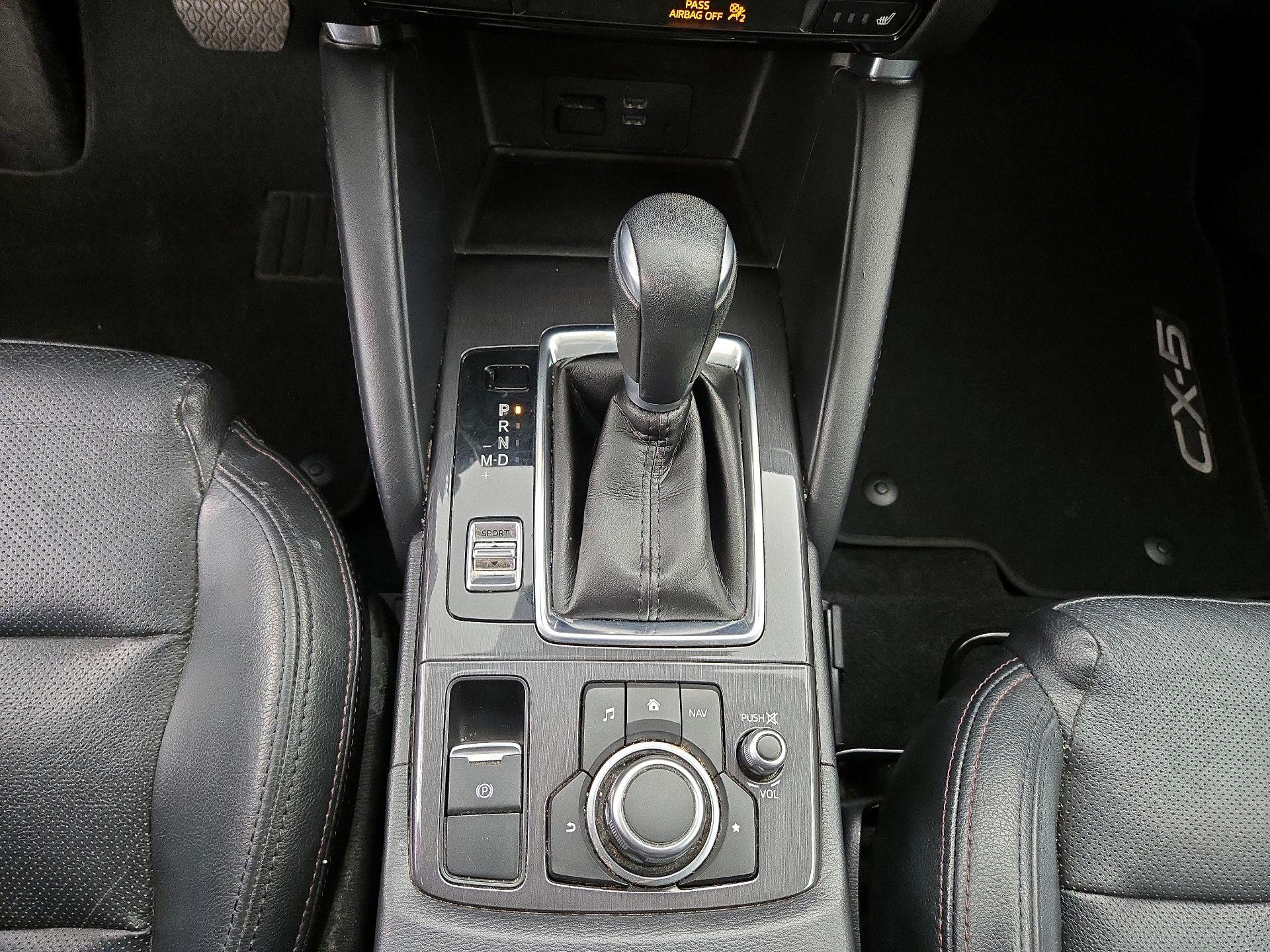 Thumbnail: 2016 Mazda CX-5 - 18