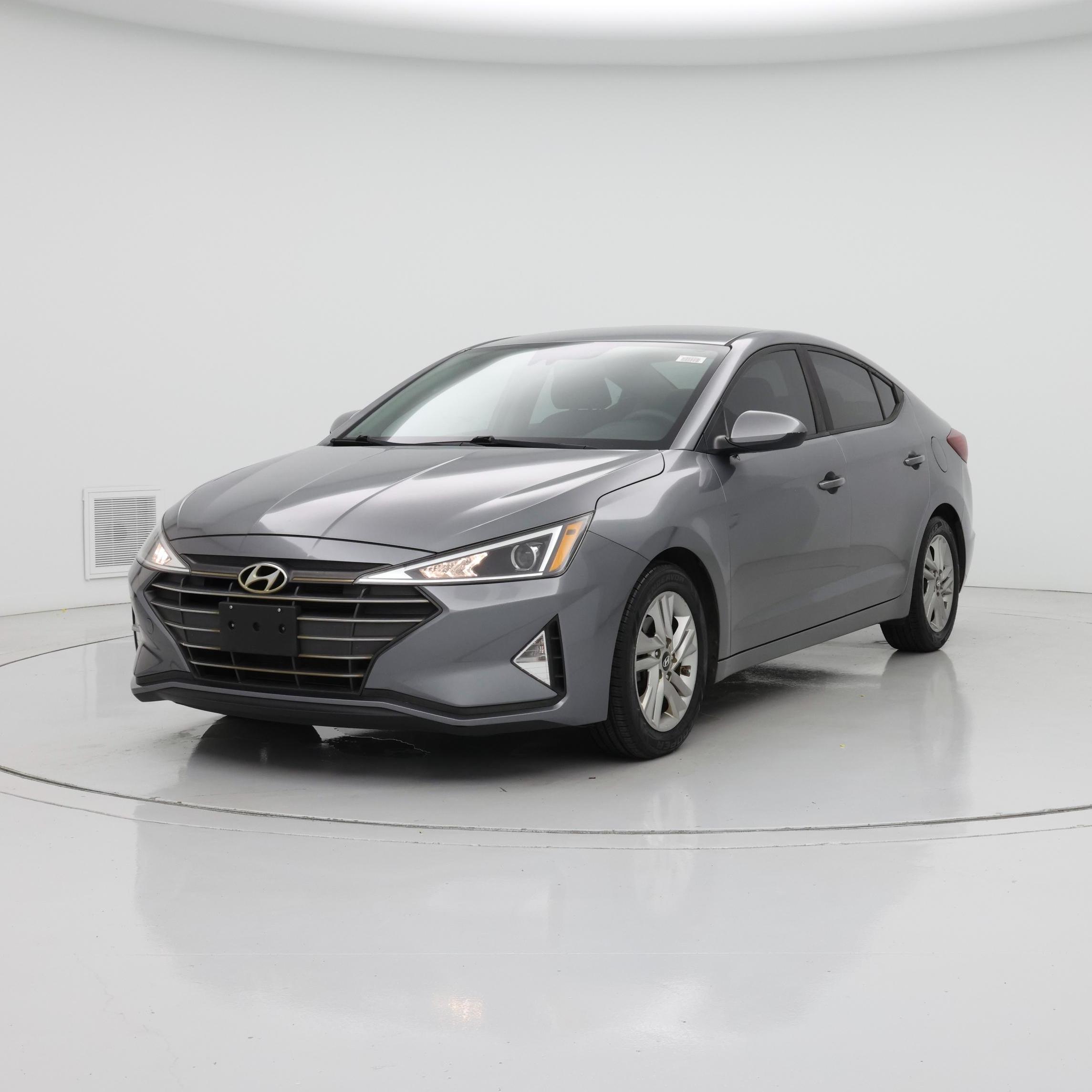 Thumbnail: 2019 Hyundai Elantra - 4