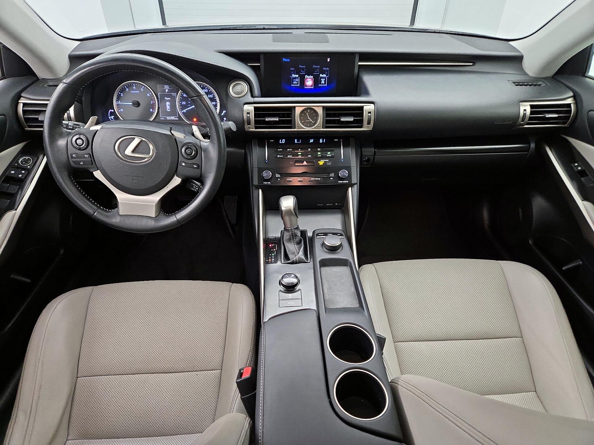 Thumbnail: 2014 Lexus IS - 9