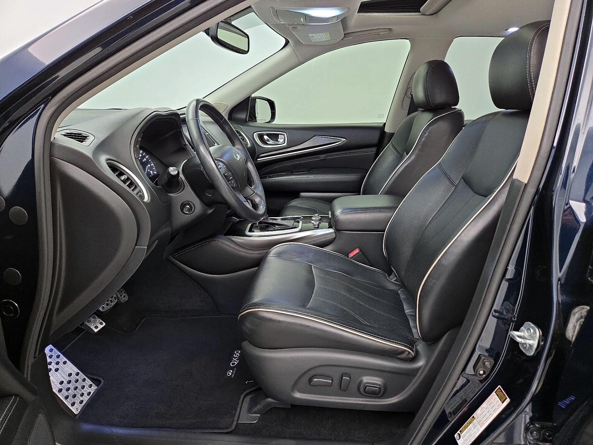 Thumbnail: 2017 INFINITI QX60 - 11