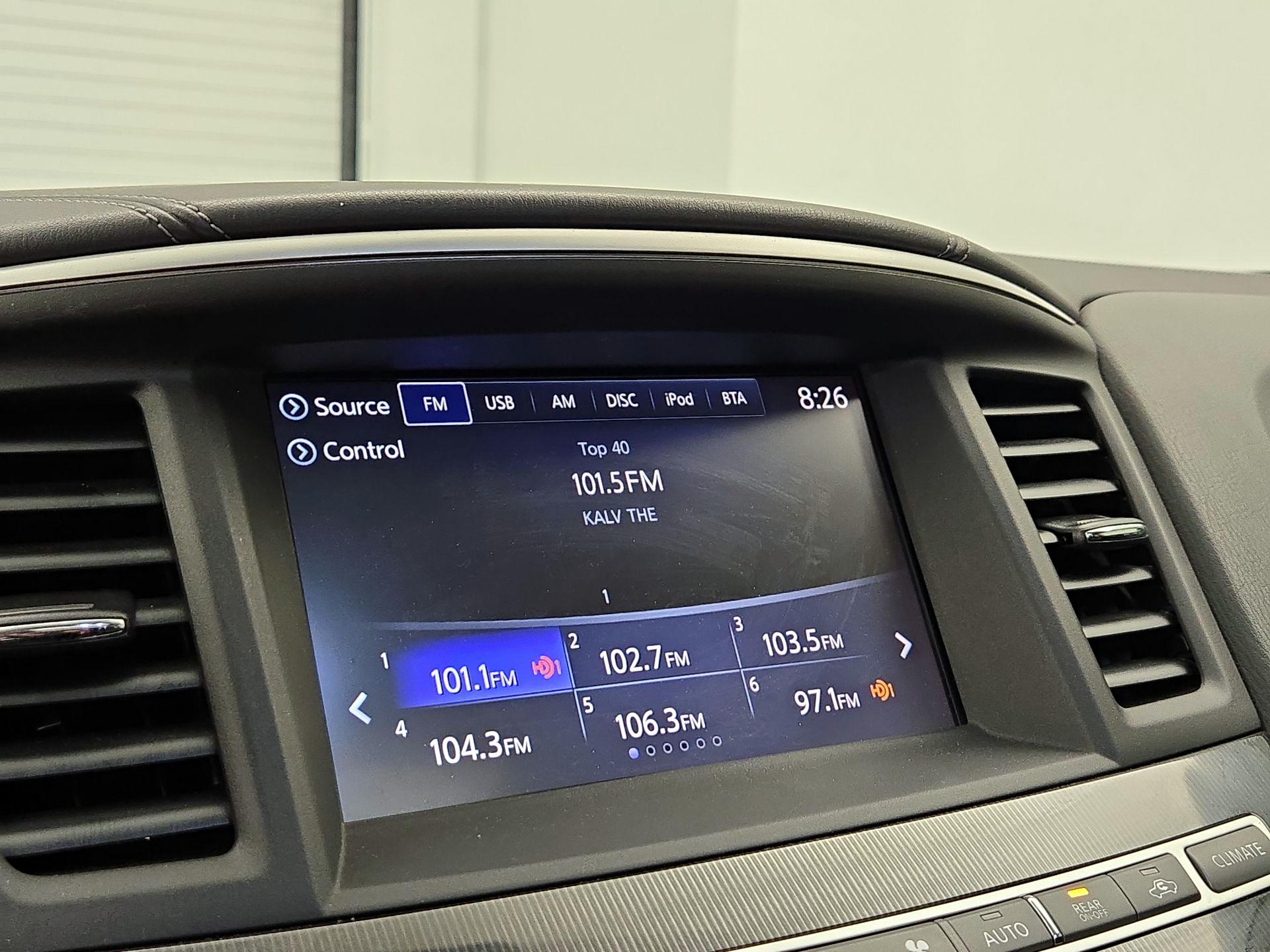 Thumbnail: 2017 INFINITI QX60 - 16