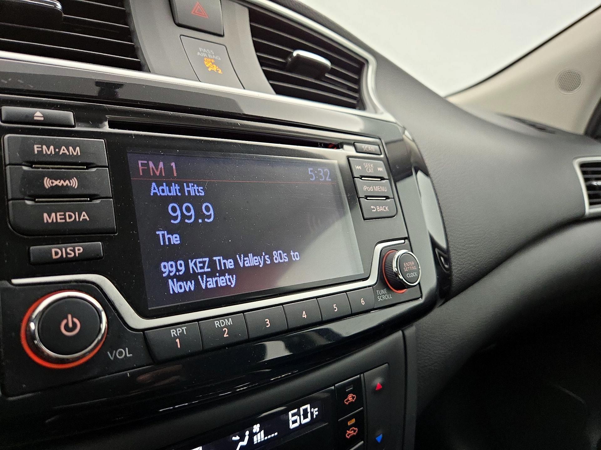Thumbnail: 2018 Nissan Sentra - 15