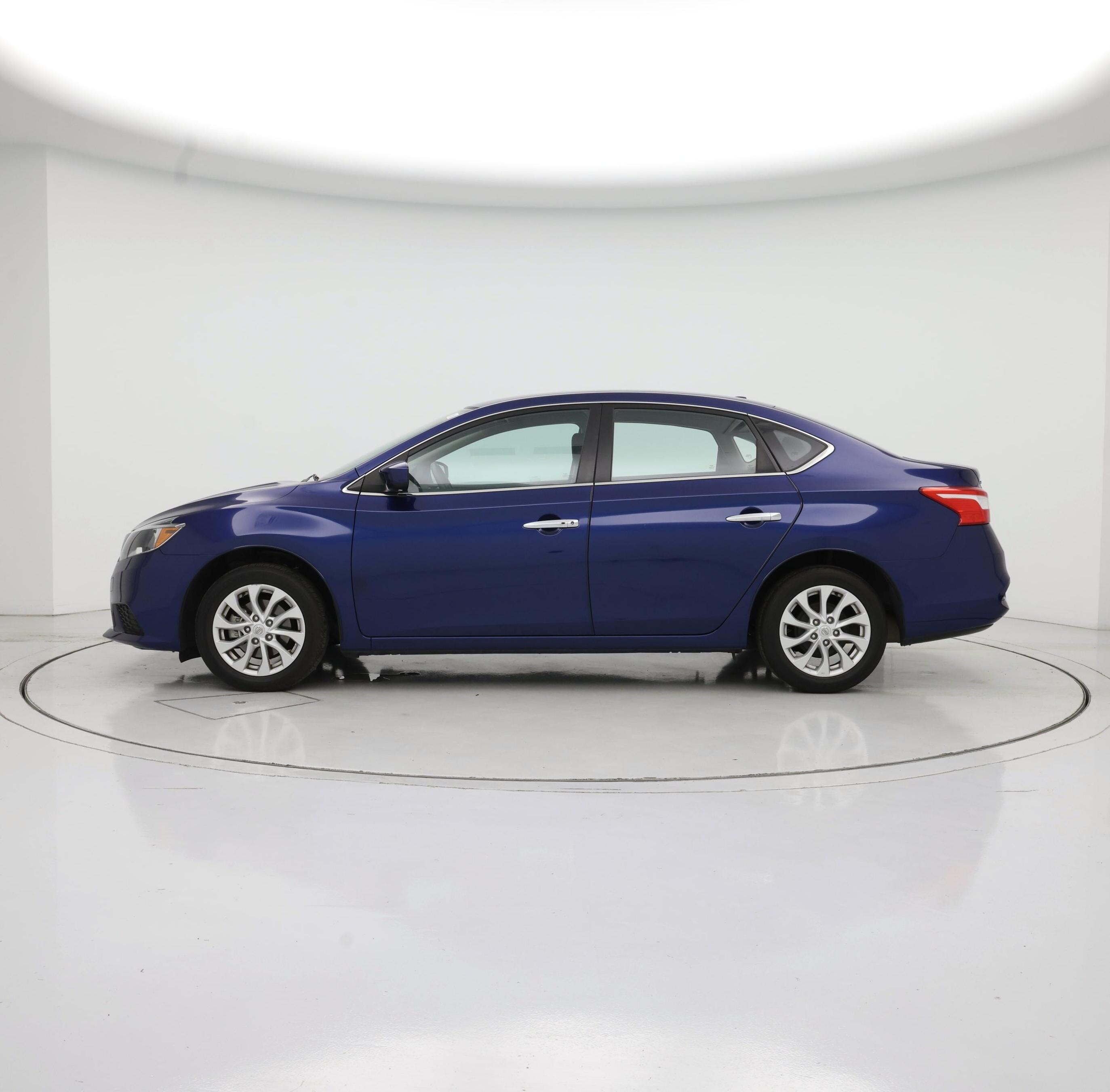 Thumbnail: 2018 Nissan Sentra - 3