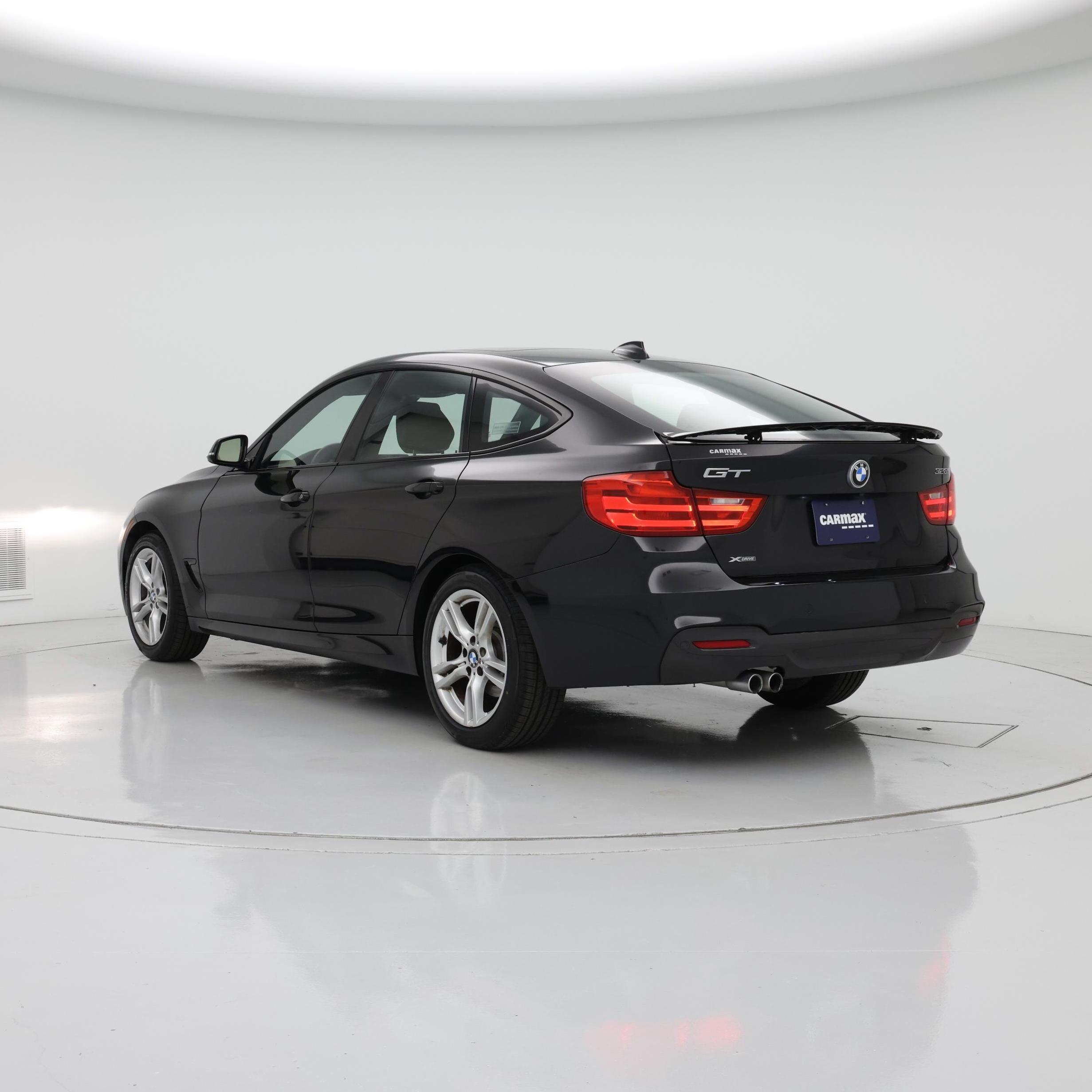 Thumbnail: 2015 BMW 3 Series - 2