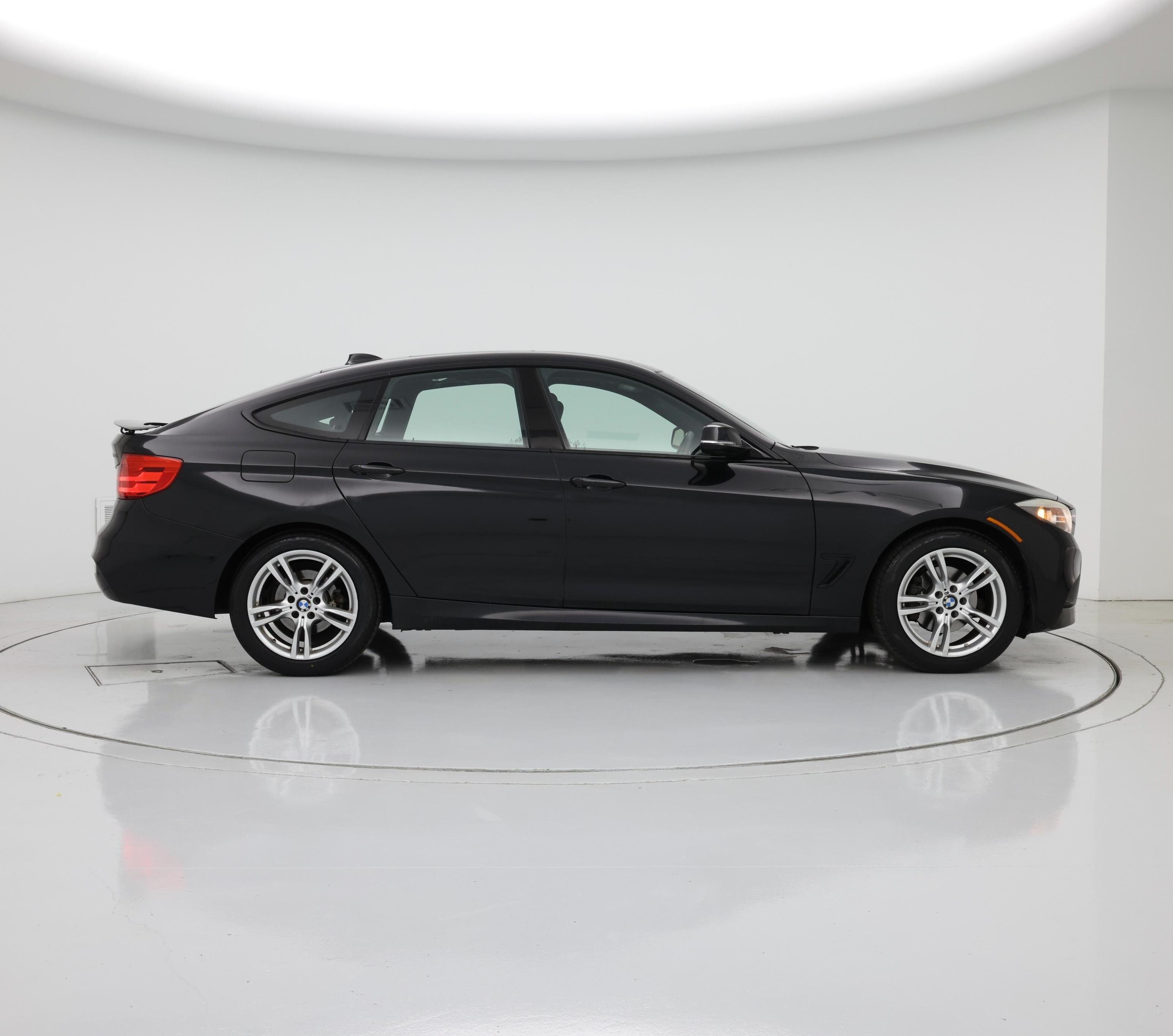 Thumbnail: 2015 BMW 3 Series - 7