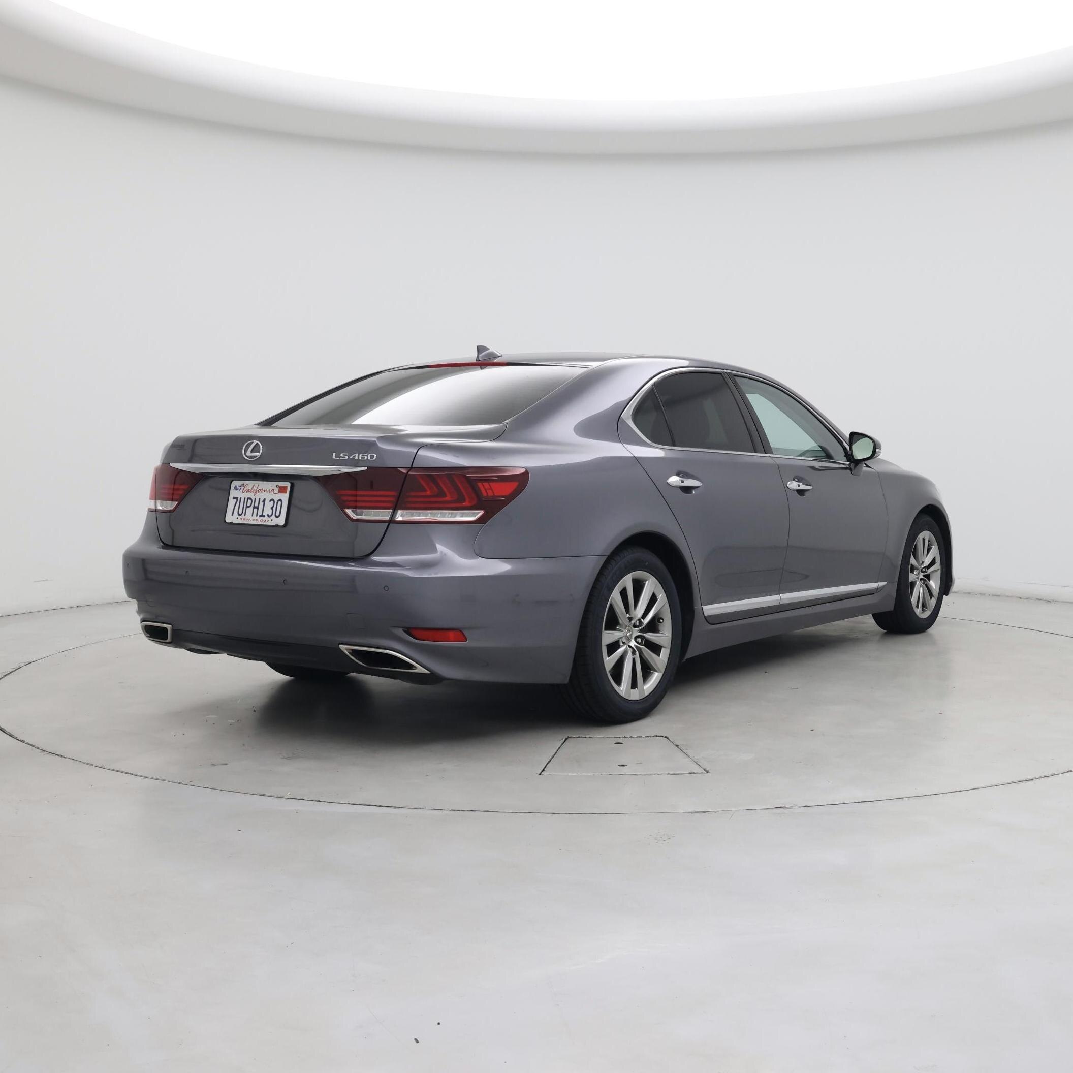 Thumbnail: 2016 Lexus LS - 8