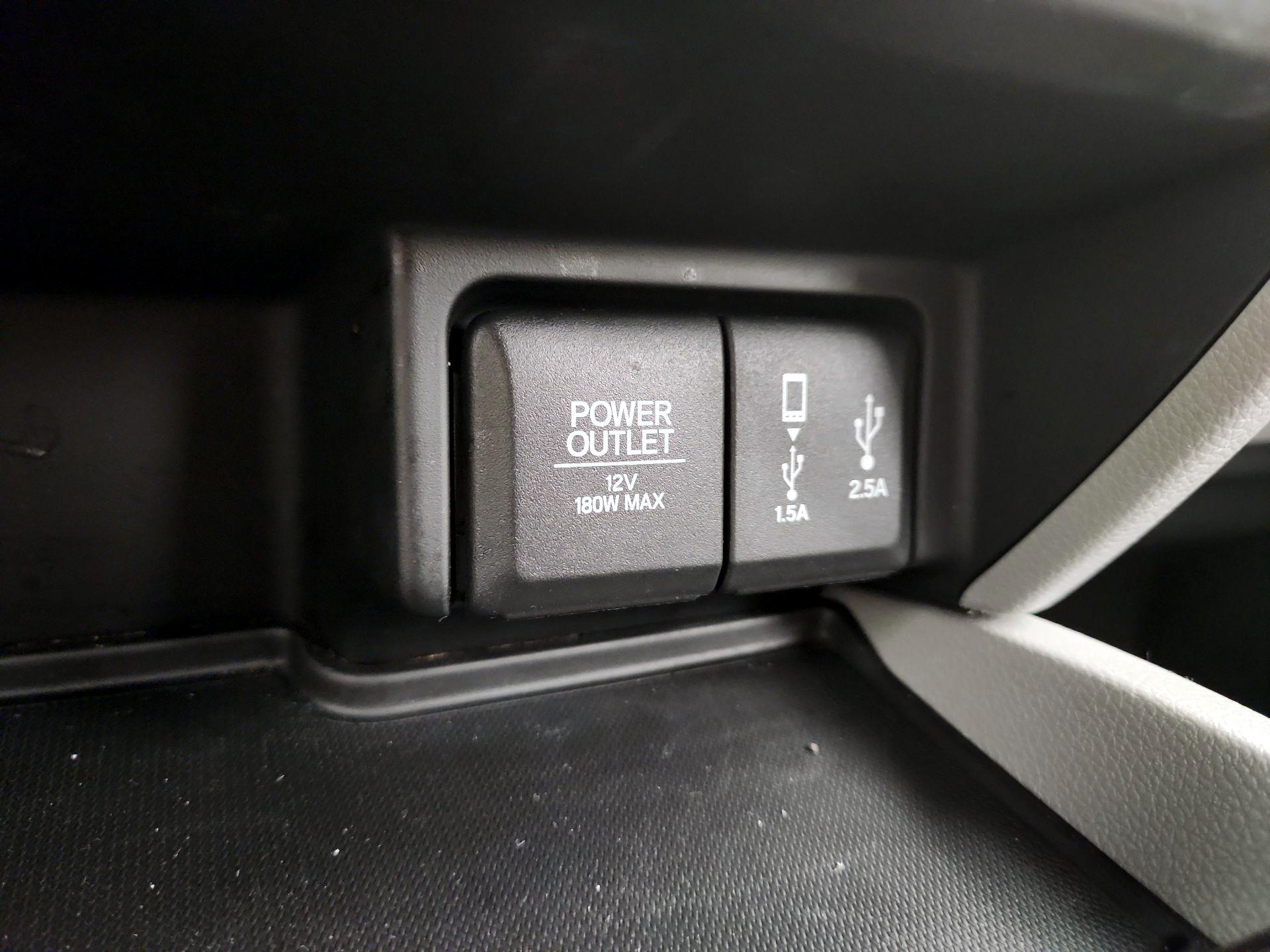 Thumbnail: 2018 Honda Pilot - 18