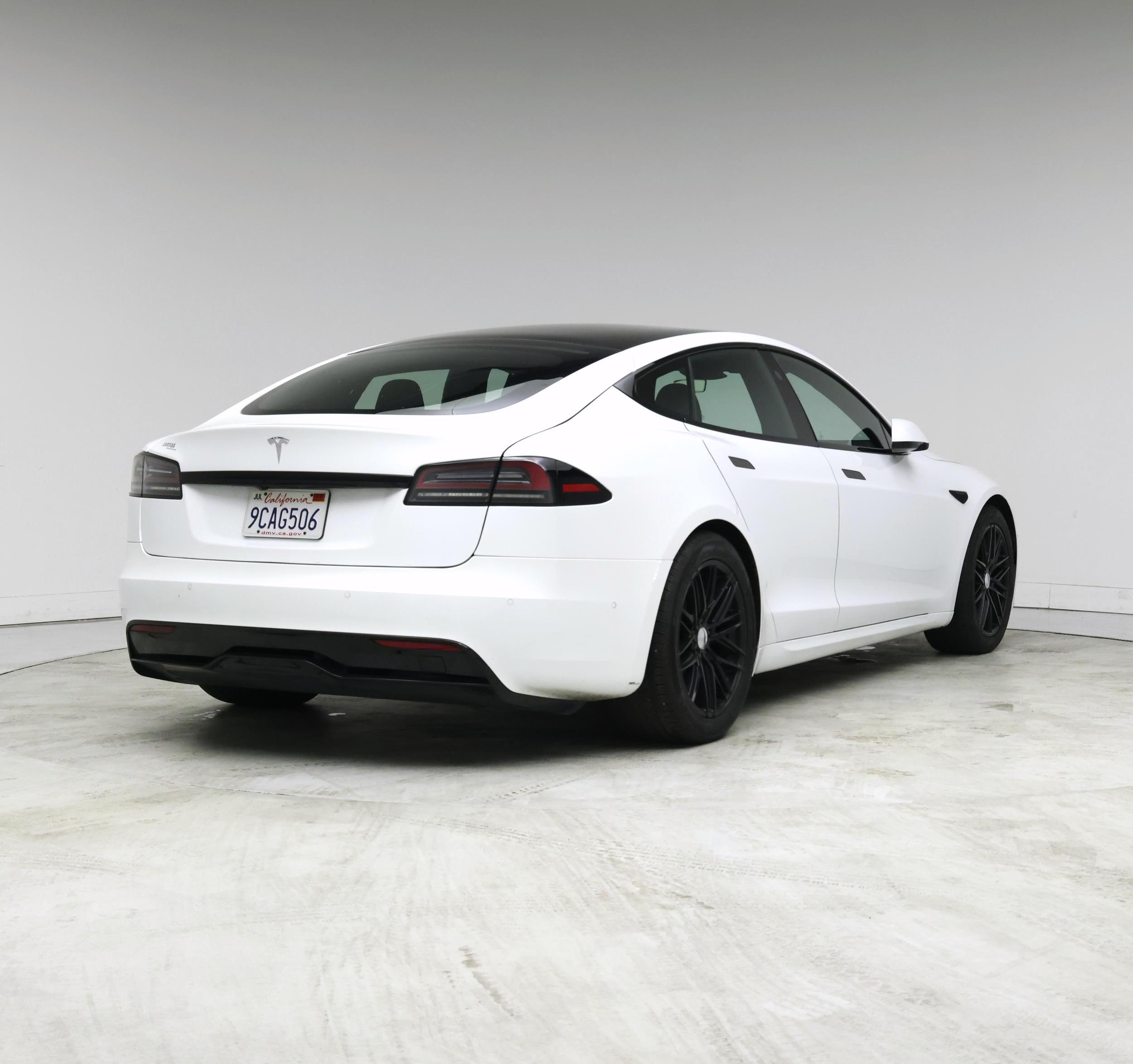 Thumbnail: 2022 Tesla Model S - 8