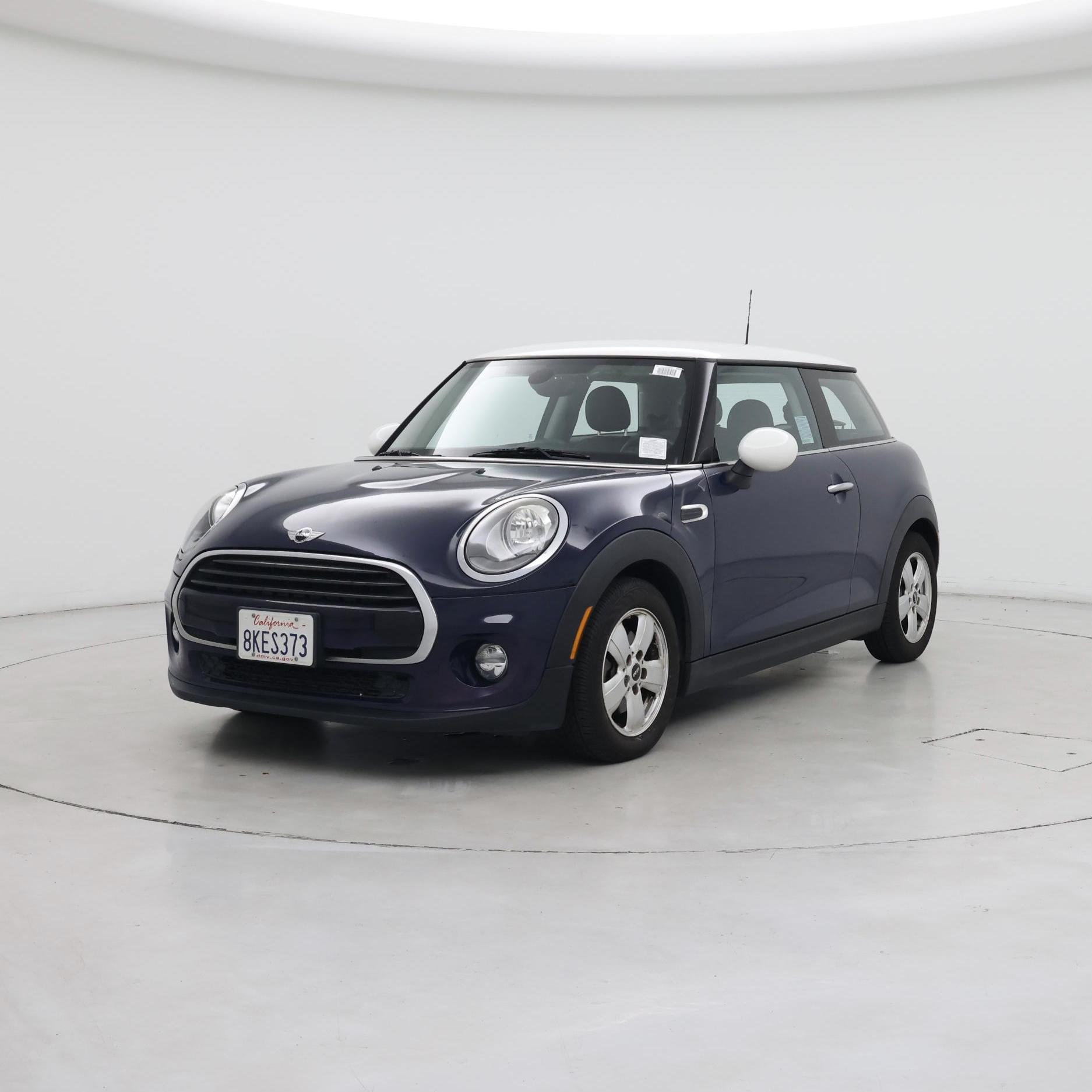 Thumbnail: 2016 MINI Cooper Hardtop - 4
