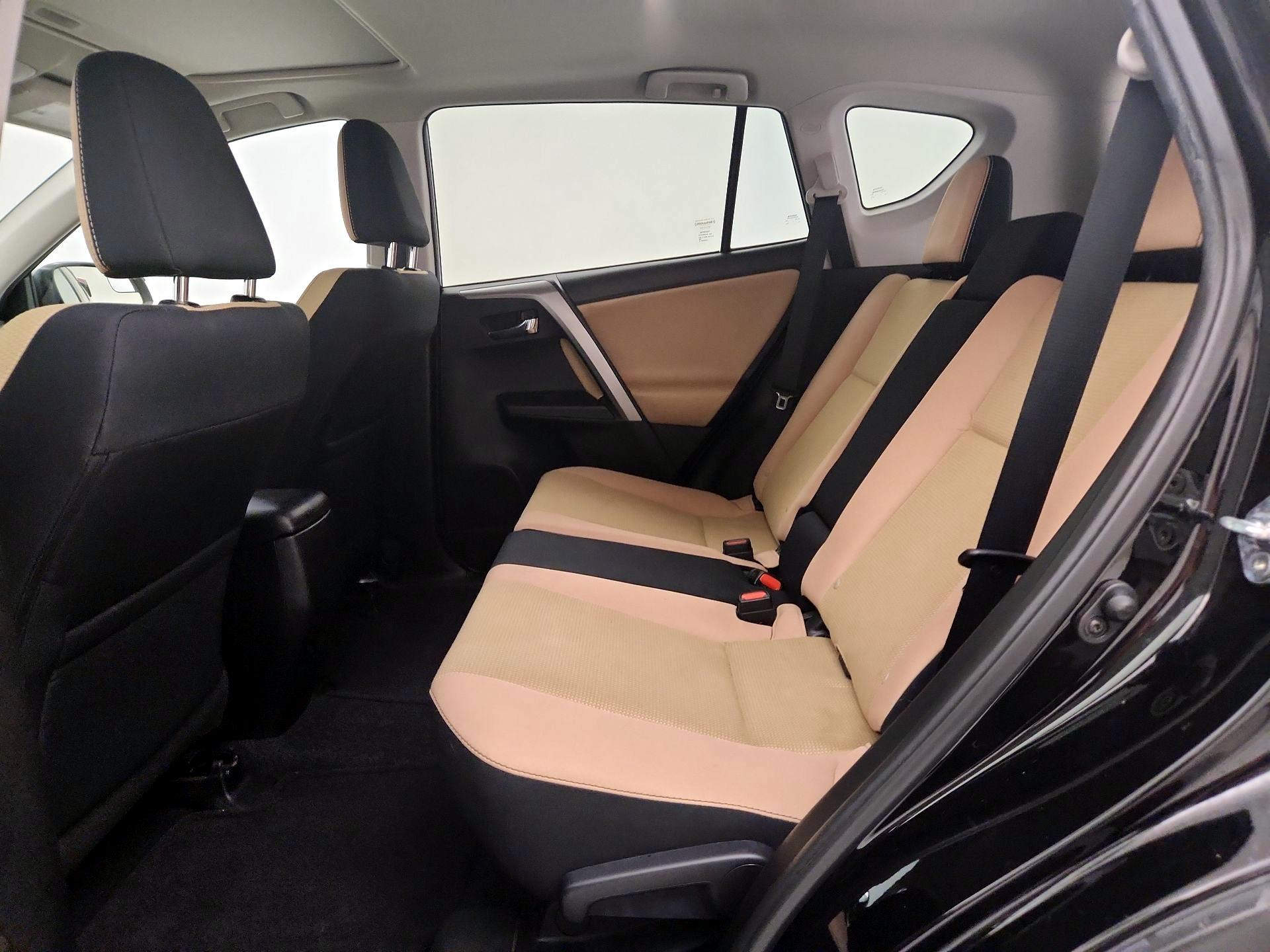 Thumbnail: 2017 Toyota RAV4 - 19