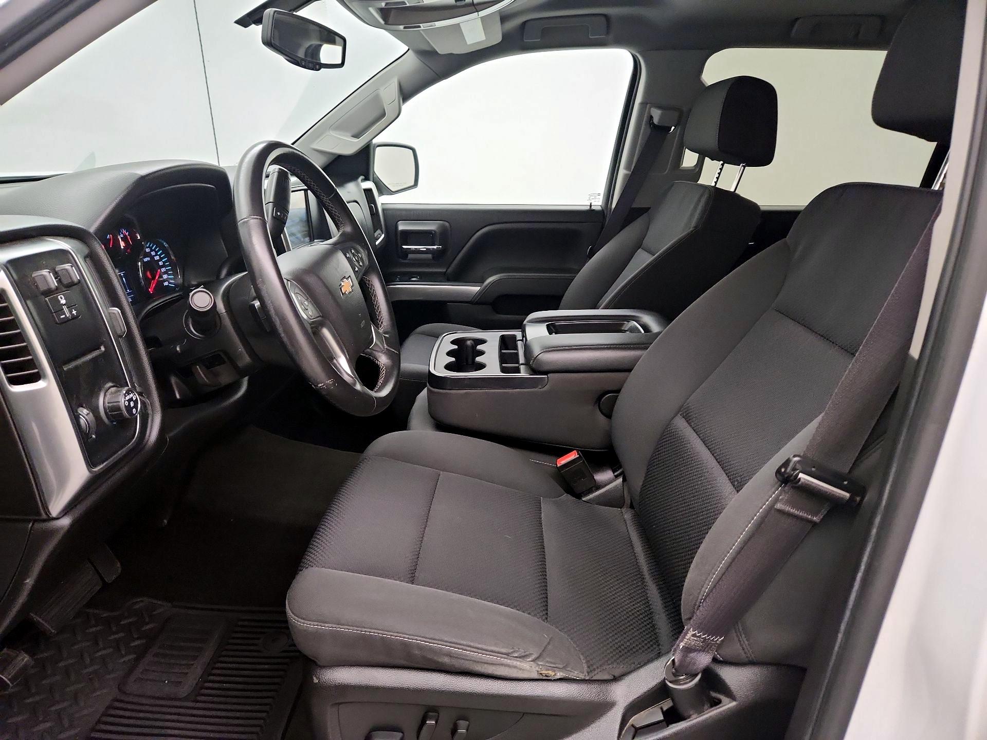 Thumbnail: 2017 Chevrolet Silverado 1500 - 11
