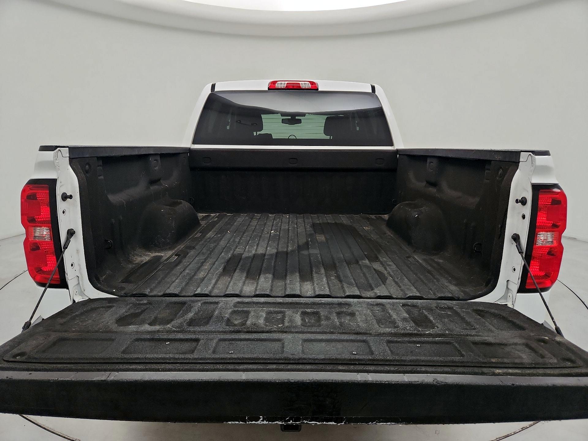 Thumbnail: 2017 Chevrolet Silverado 1500 - 19