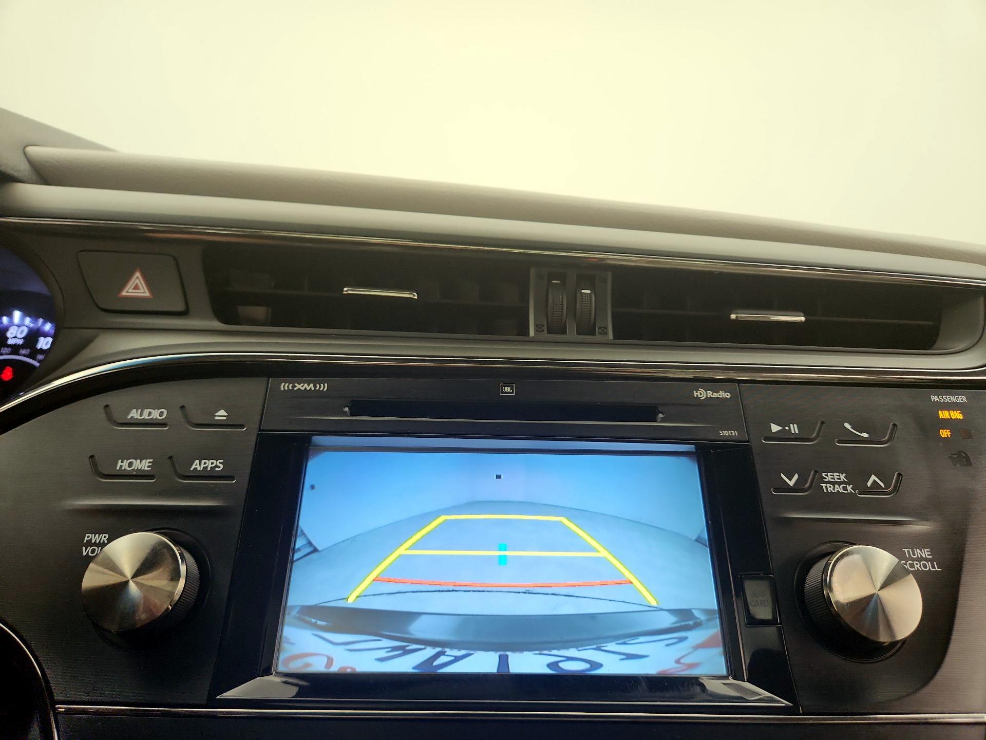 Thumbnail: 2016 Toyota Avalon - 14