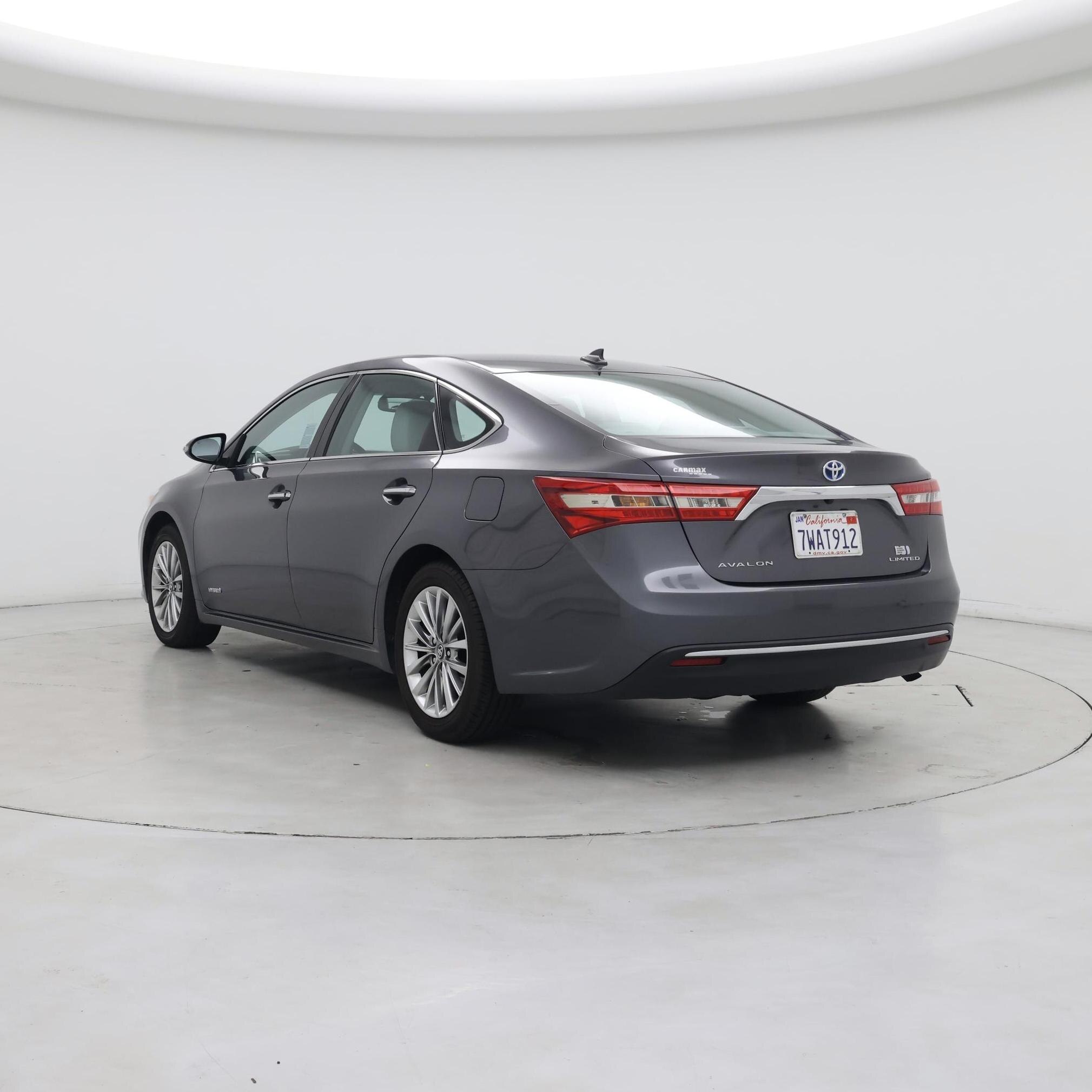 Thumbnail: 2016 Toyota Avalon - 2
