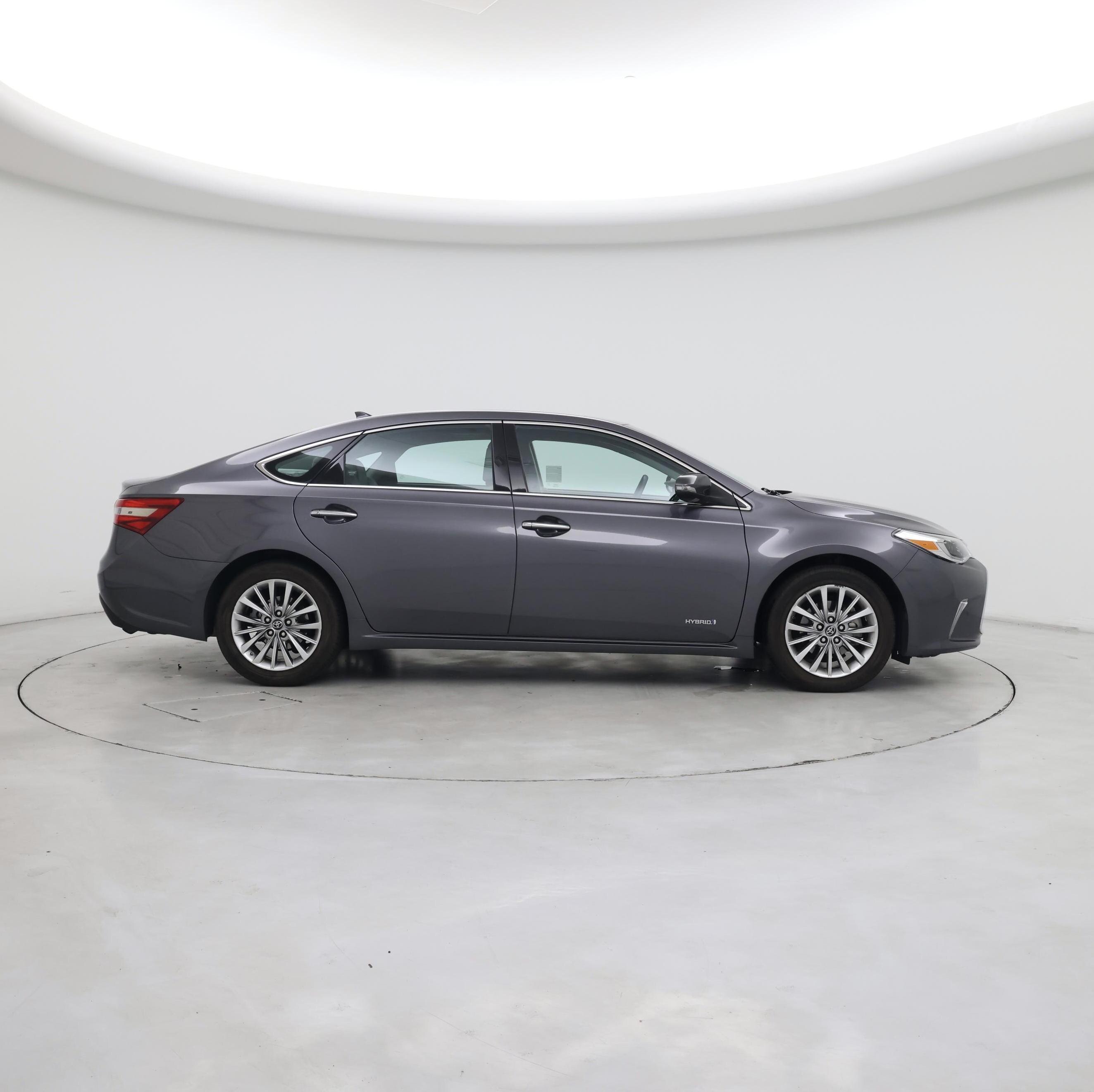 Thumbnail: 2016 Toyota Avalon - 7