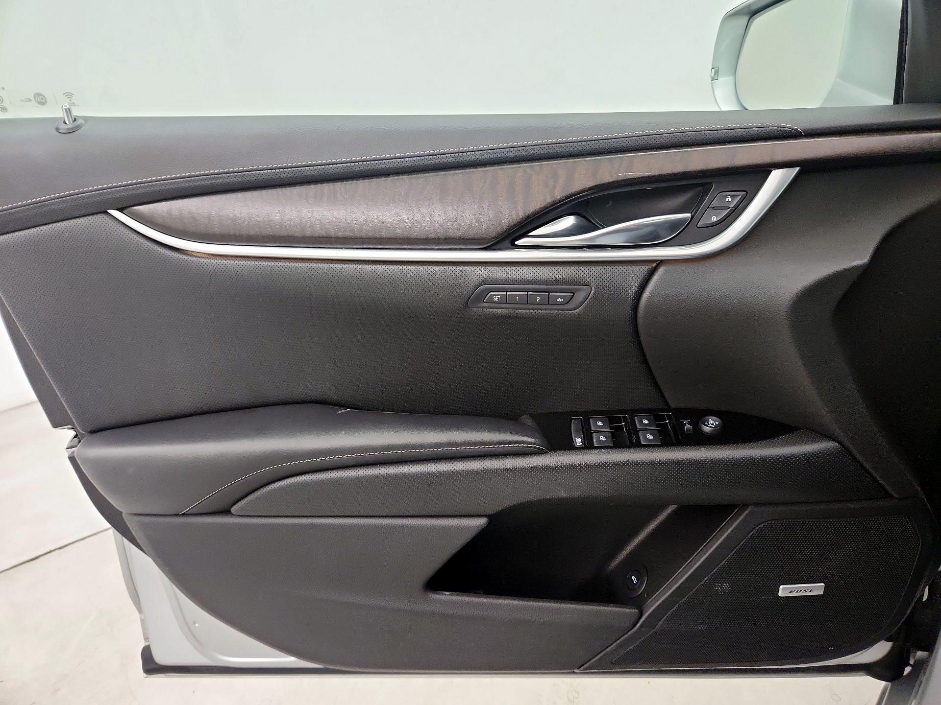 Thumbnail: 2018 Cadillac XTS - 12