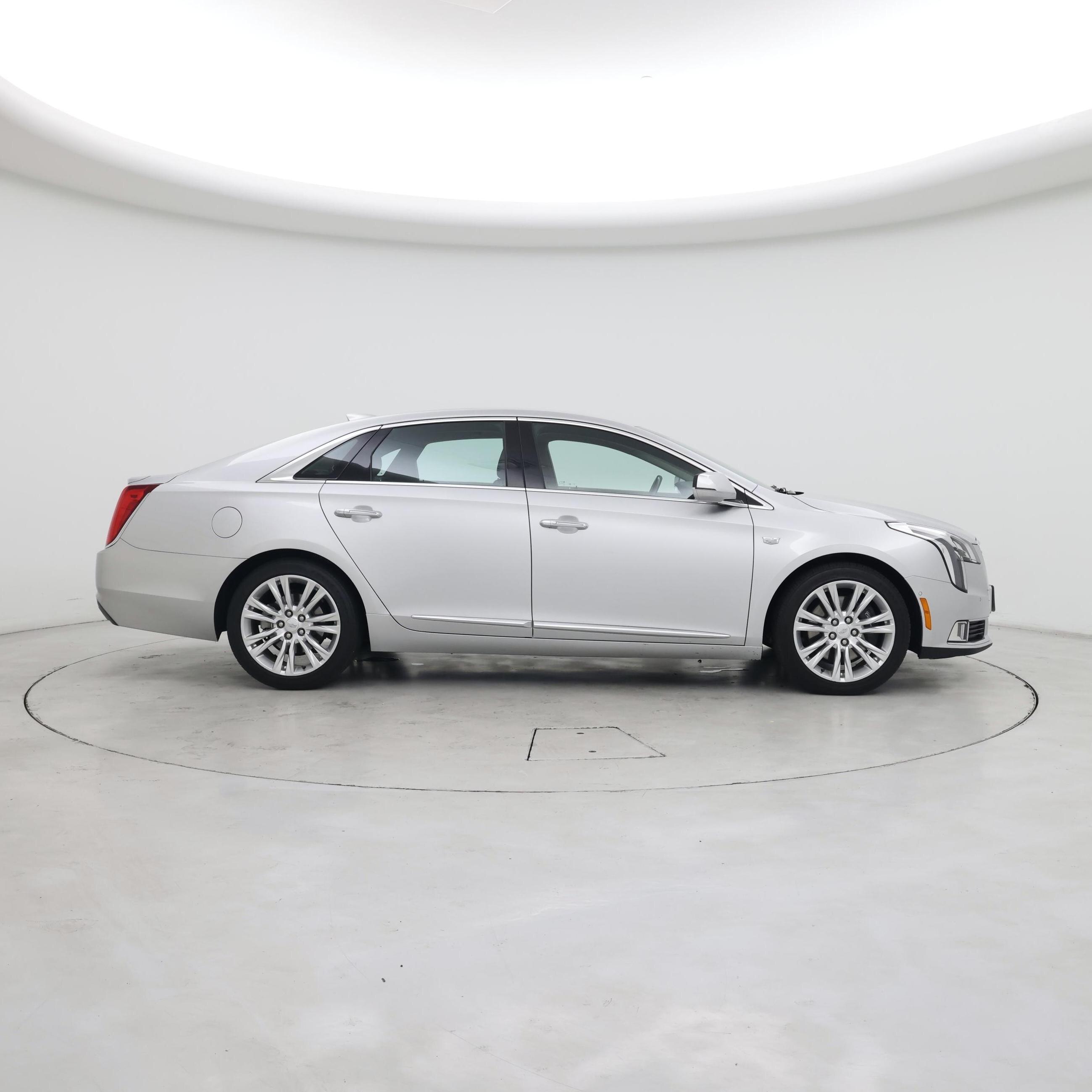 Thumbnail: 2018 Cadillac XTS - 7