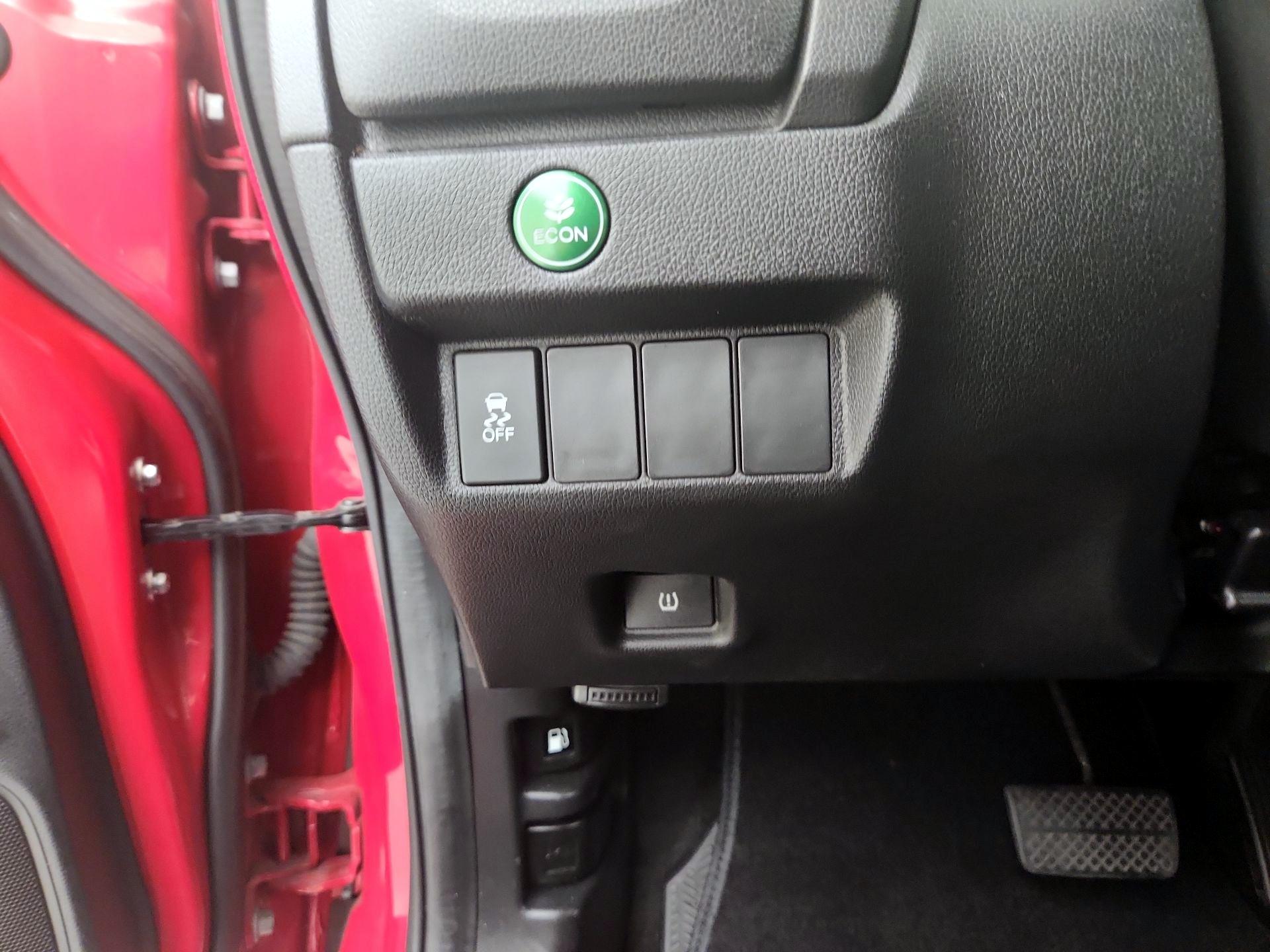 Thumbnail: 2016 Honda Fit - 13