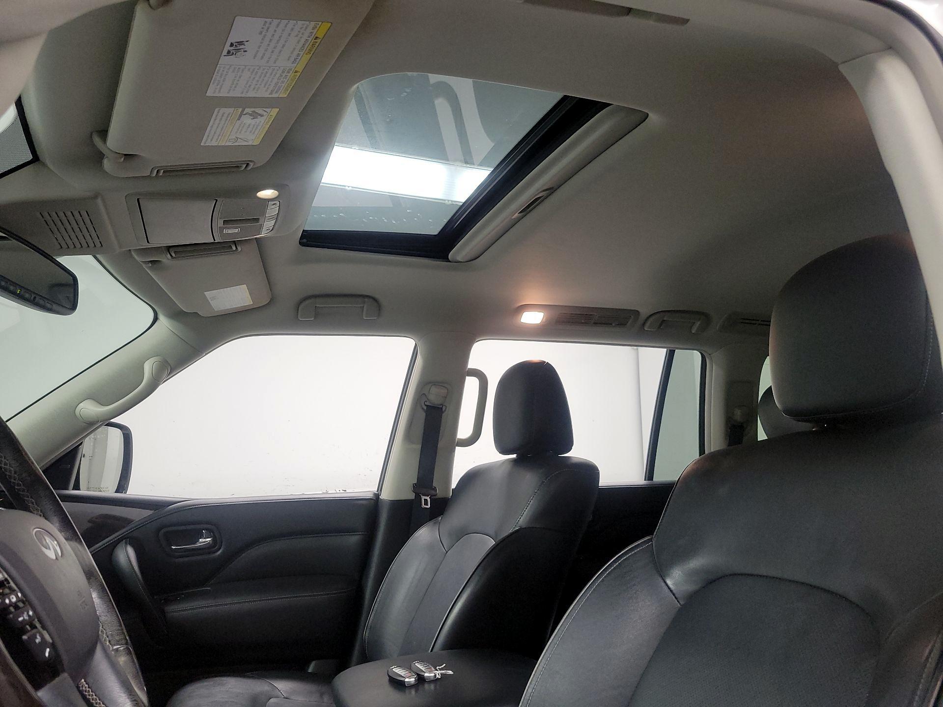 Thumbnail: 2020 INFINITI QX80 - 18