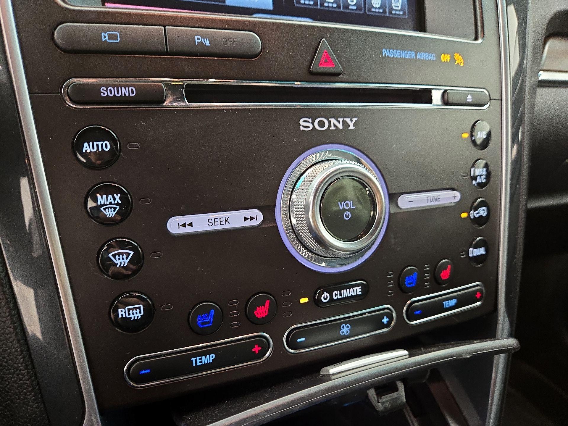 Thumbnail: 2016 Ford Explorer - 16