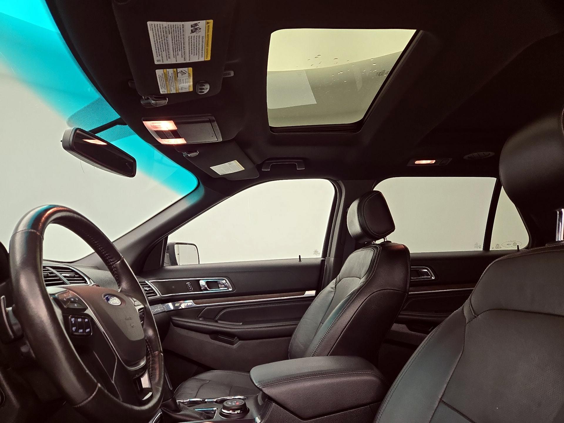 Thumbnail: 2016 Ford Explorer - 19