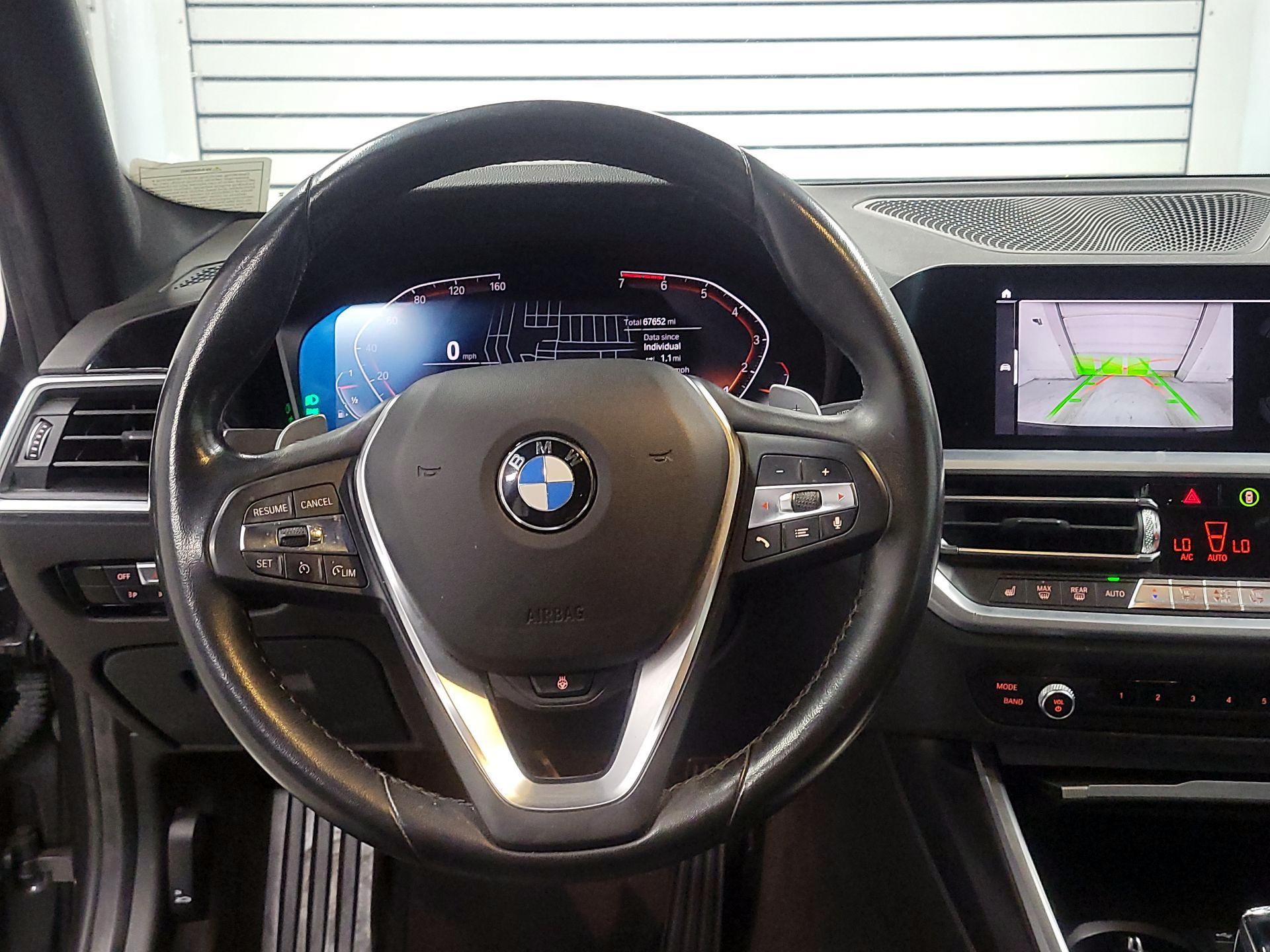 Thumbnail: 2019 BMW 3 Series - 10