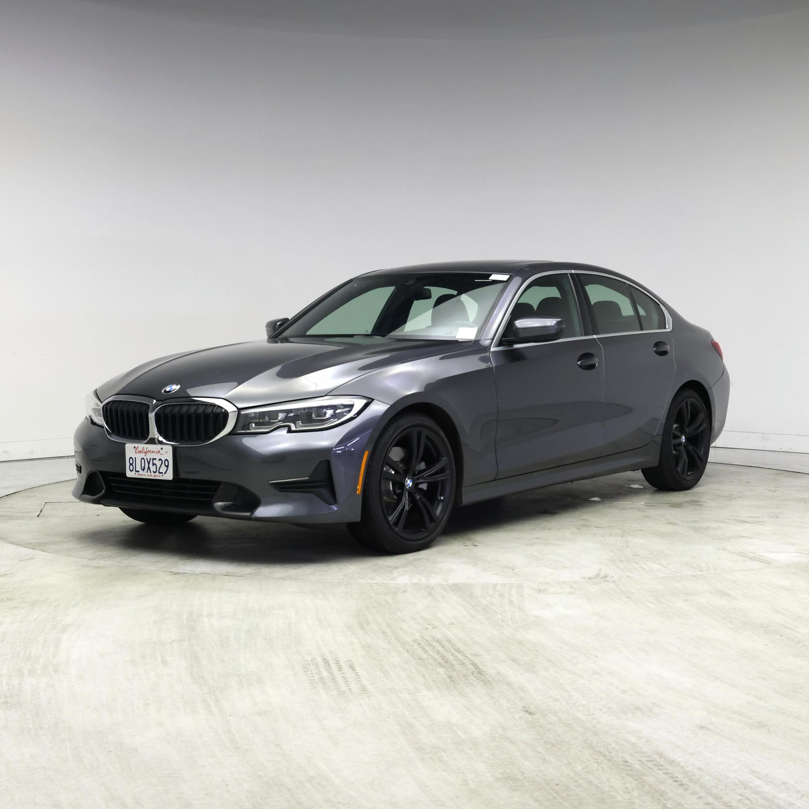 Thumbnail: 2019 BMW 3 Series - 4