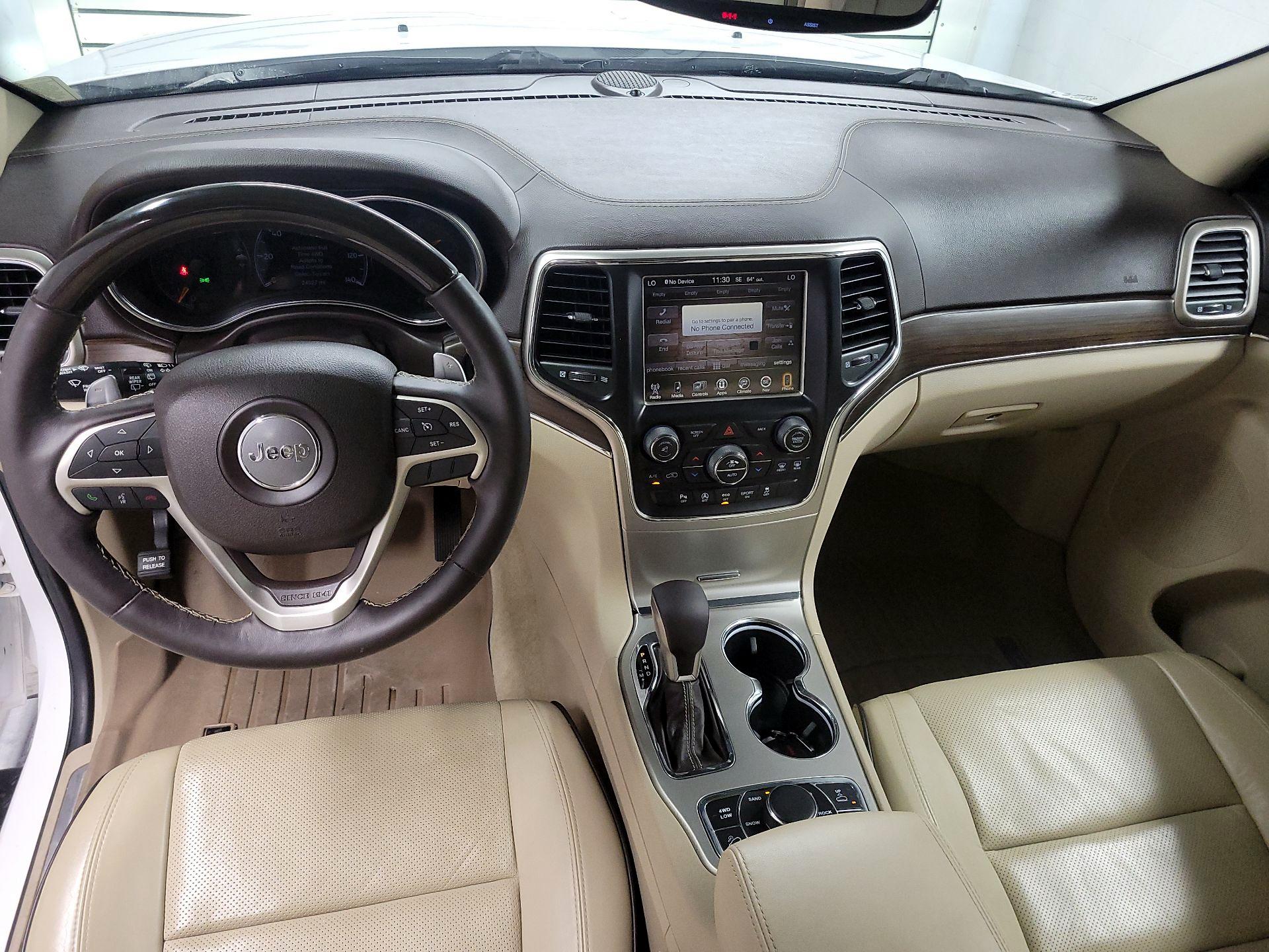 Thumbnail: 2017 Jeep Grand Cherokee - 9