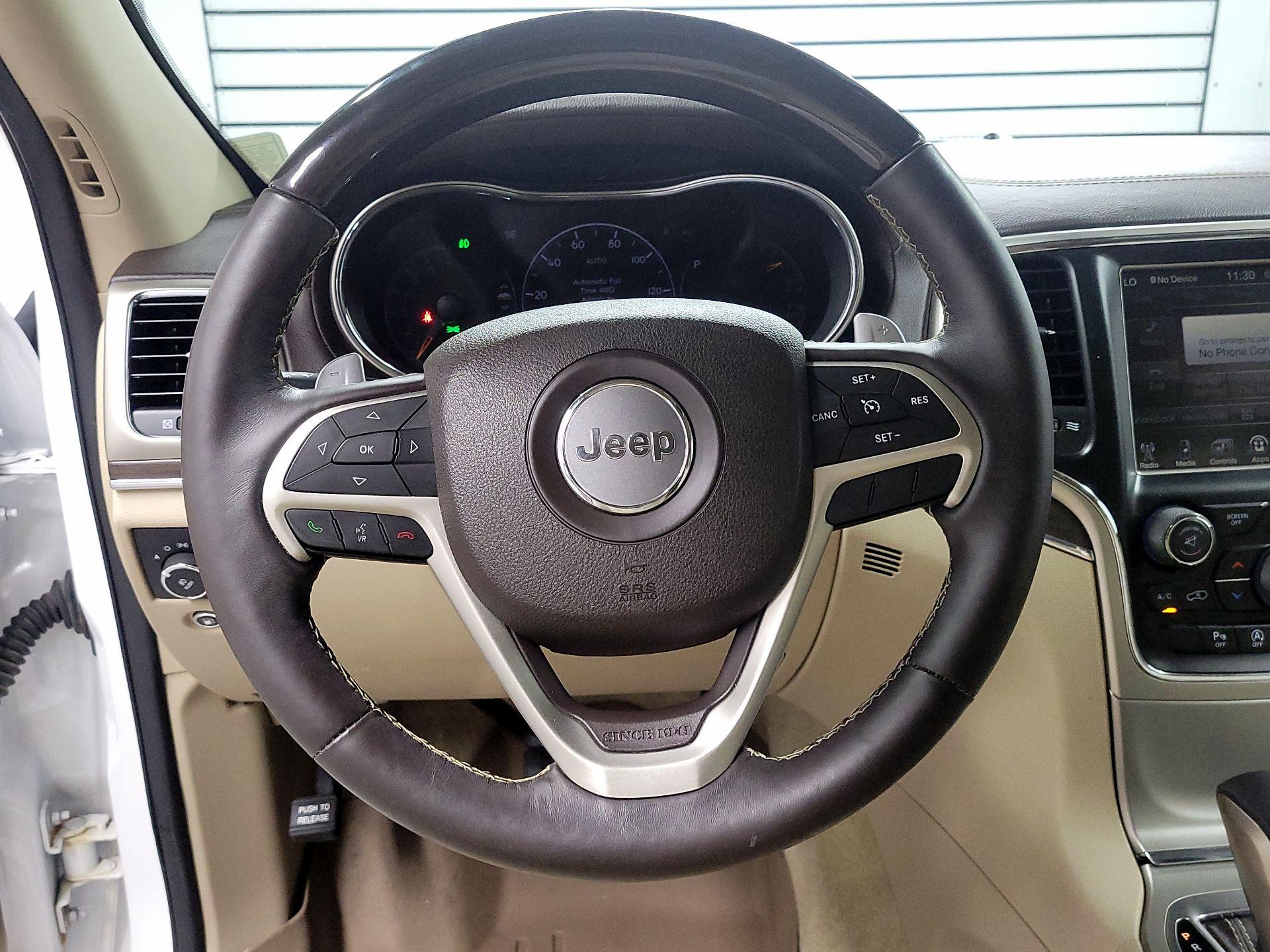 Thumbnail: 2017 Jeep Grand Cherokee - 10