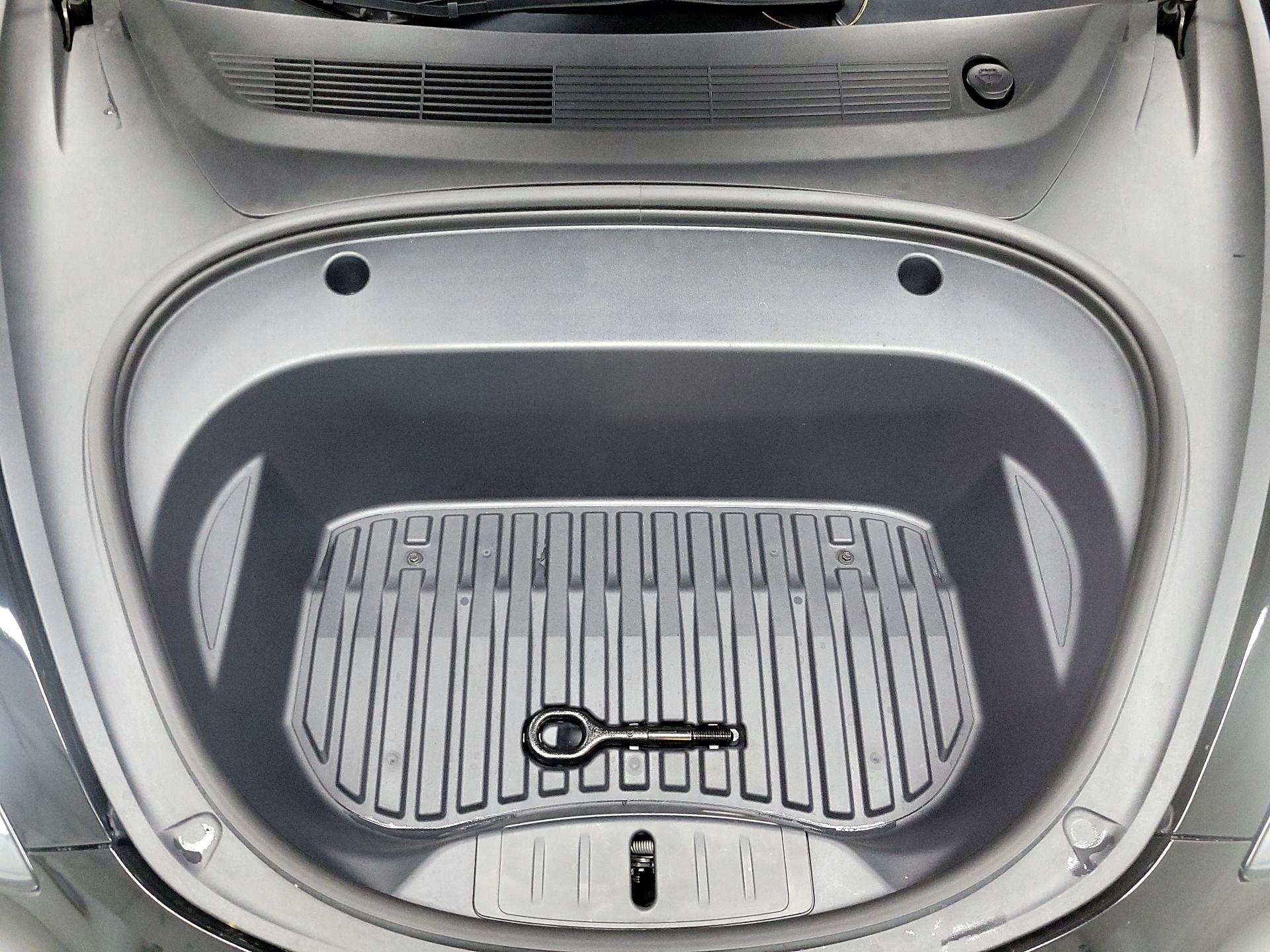 Thumbnail: 2020 Tesla Model 3 - 19