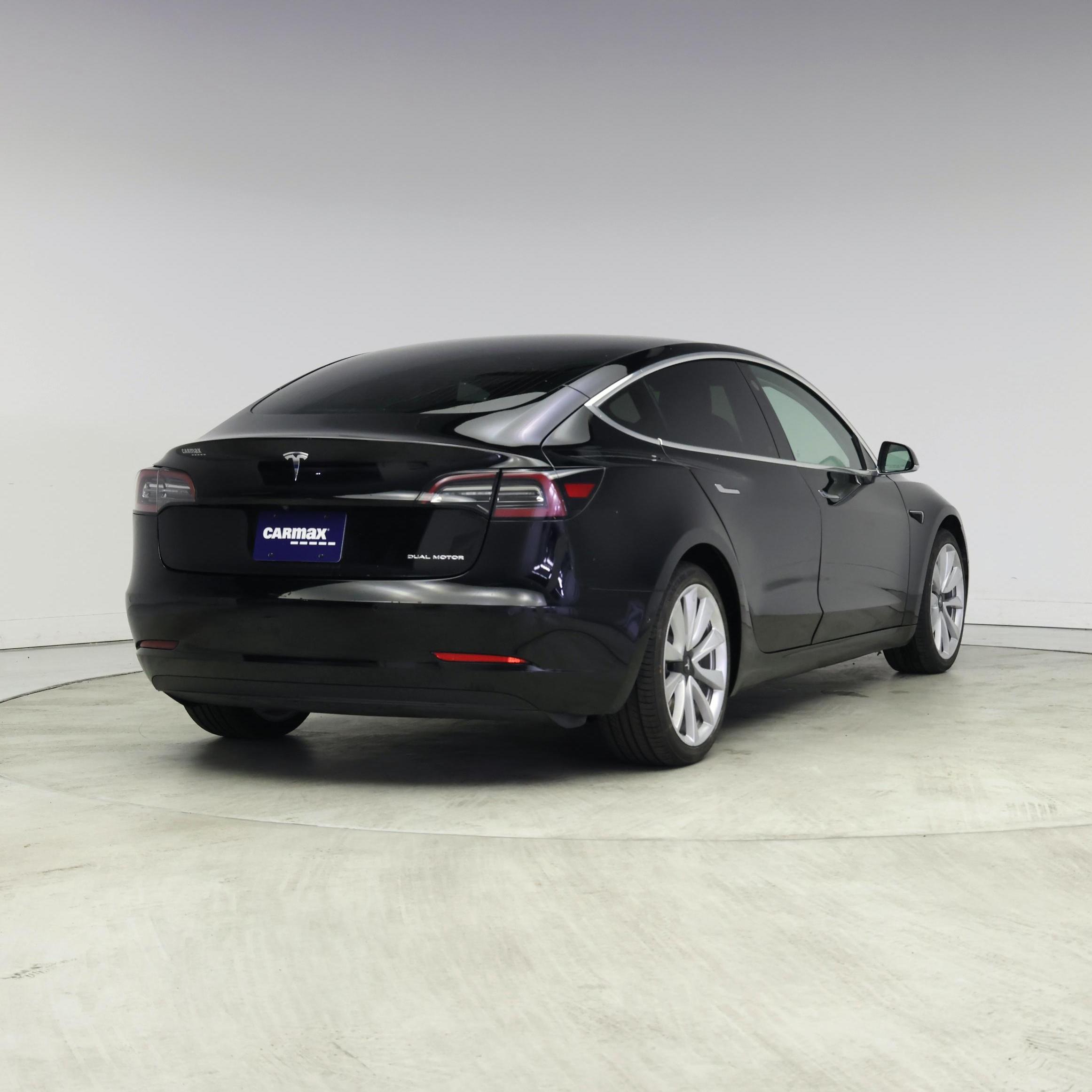 Thumbnail: 2020 Tesla Model 3 - 8