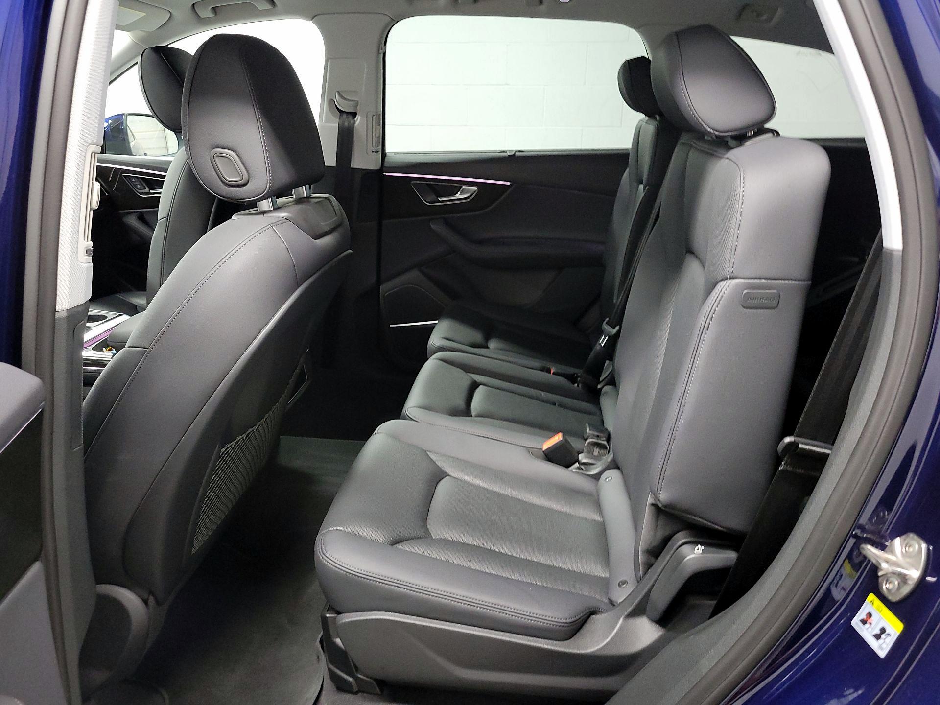Thumbnail: 2023 Audi Q7 - 18