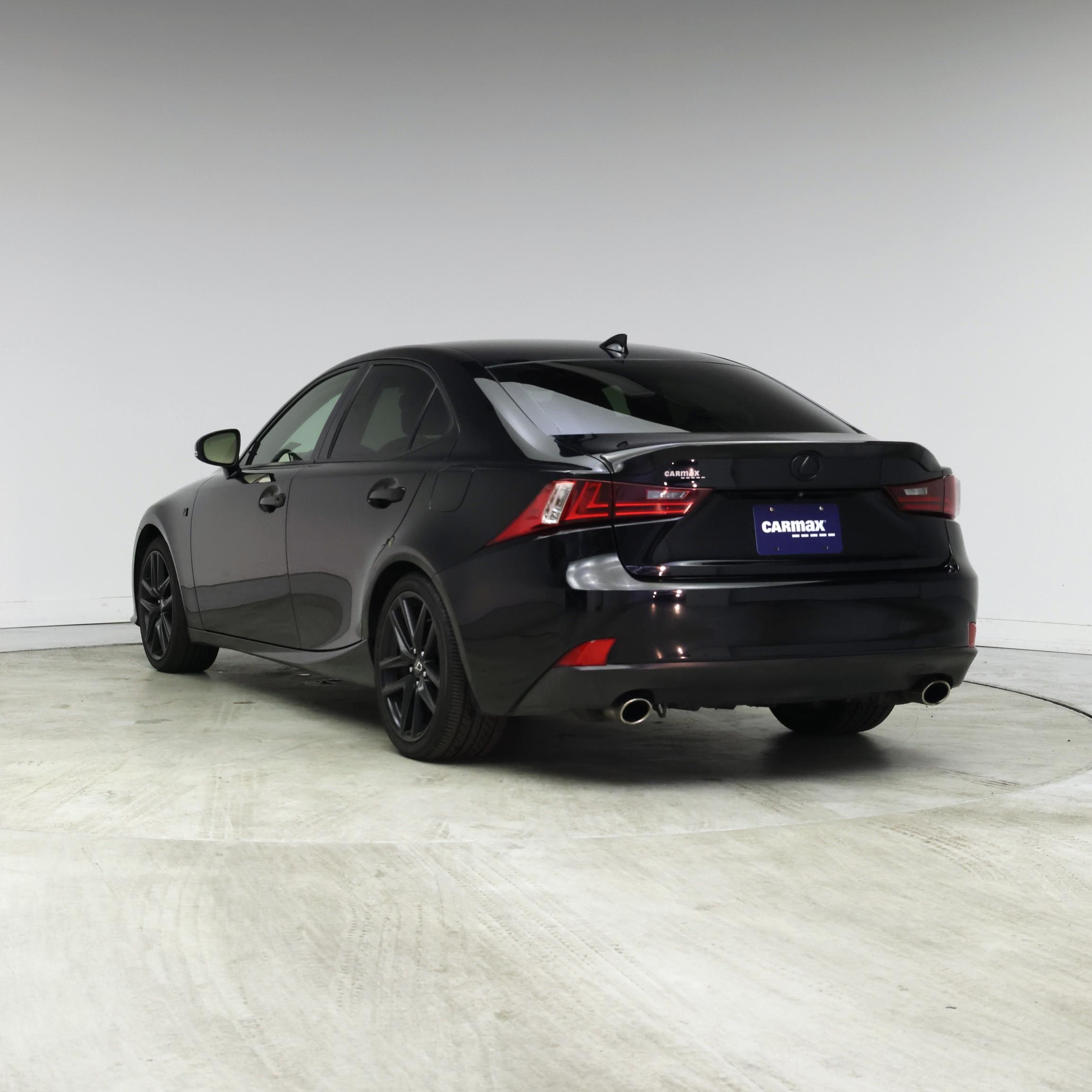 Thumbnail: 2016 Lexus IS - 2