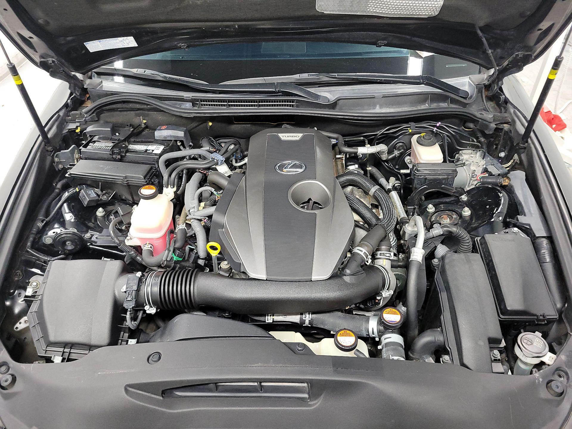 Thumbnail: 2016 Lexus IS - 19