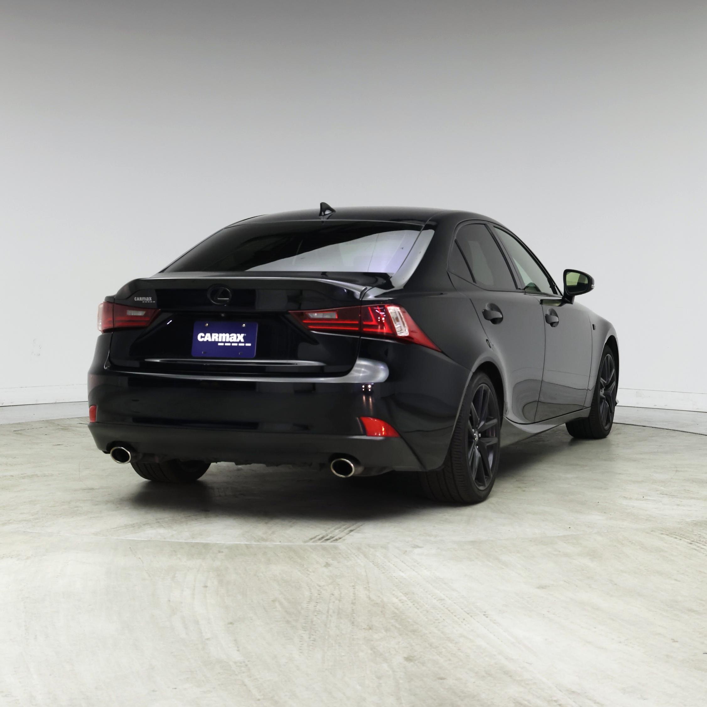 Thumbnail: 2016 Lexus IS - 8