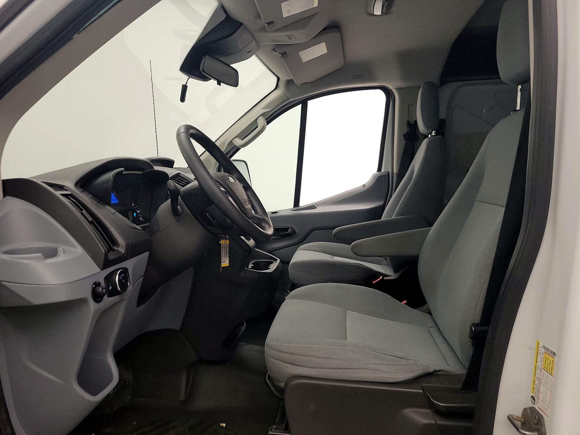 Thumbnail: 2015 Ford Transit Series - 11