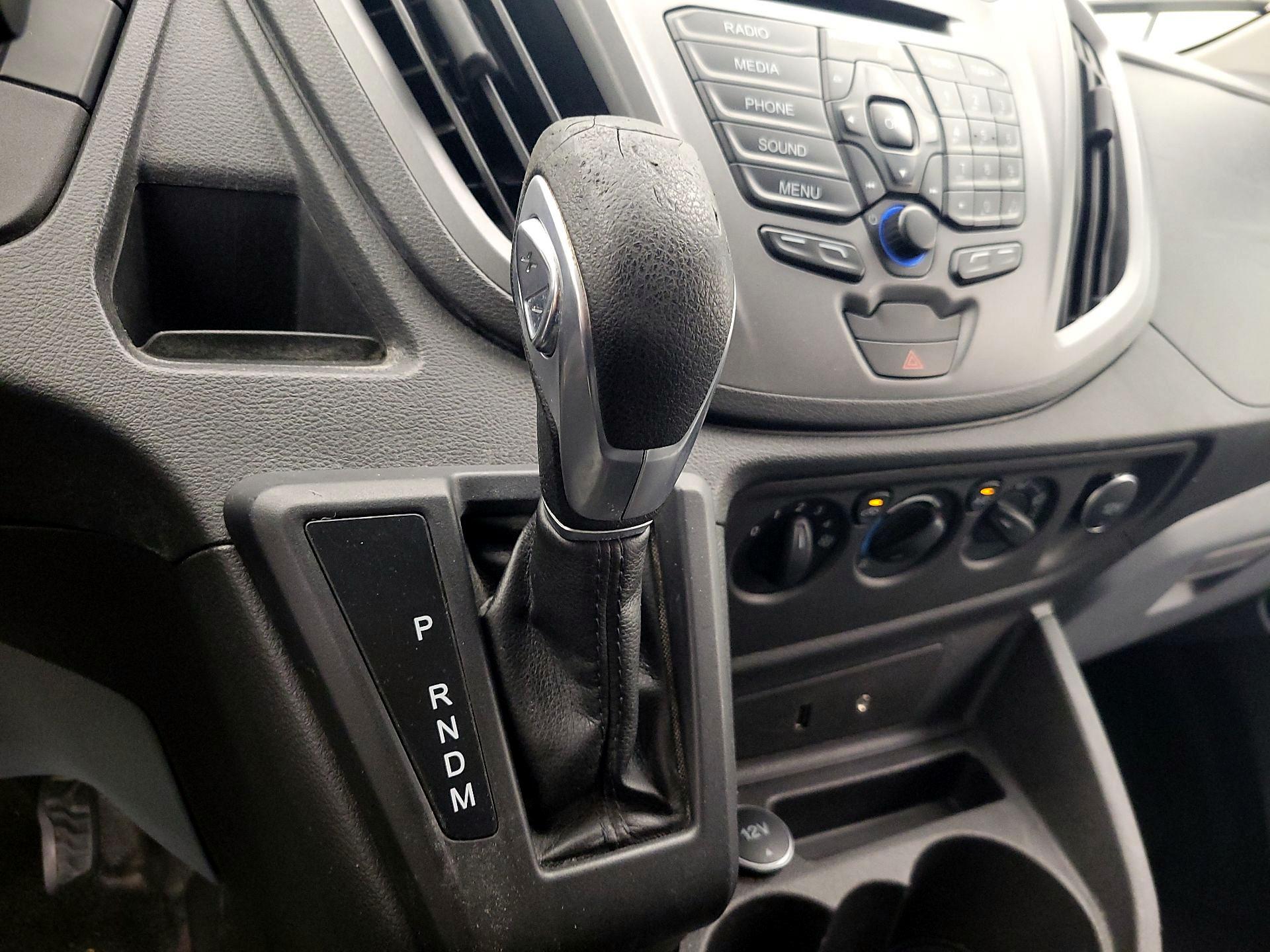 Thumbnail: 2015 Ford Transit Series - 14