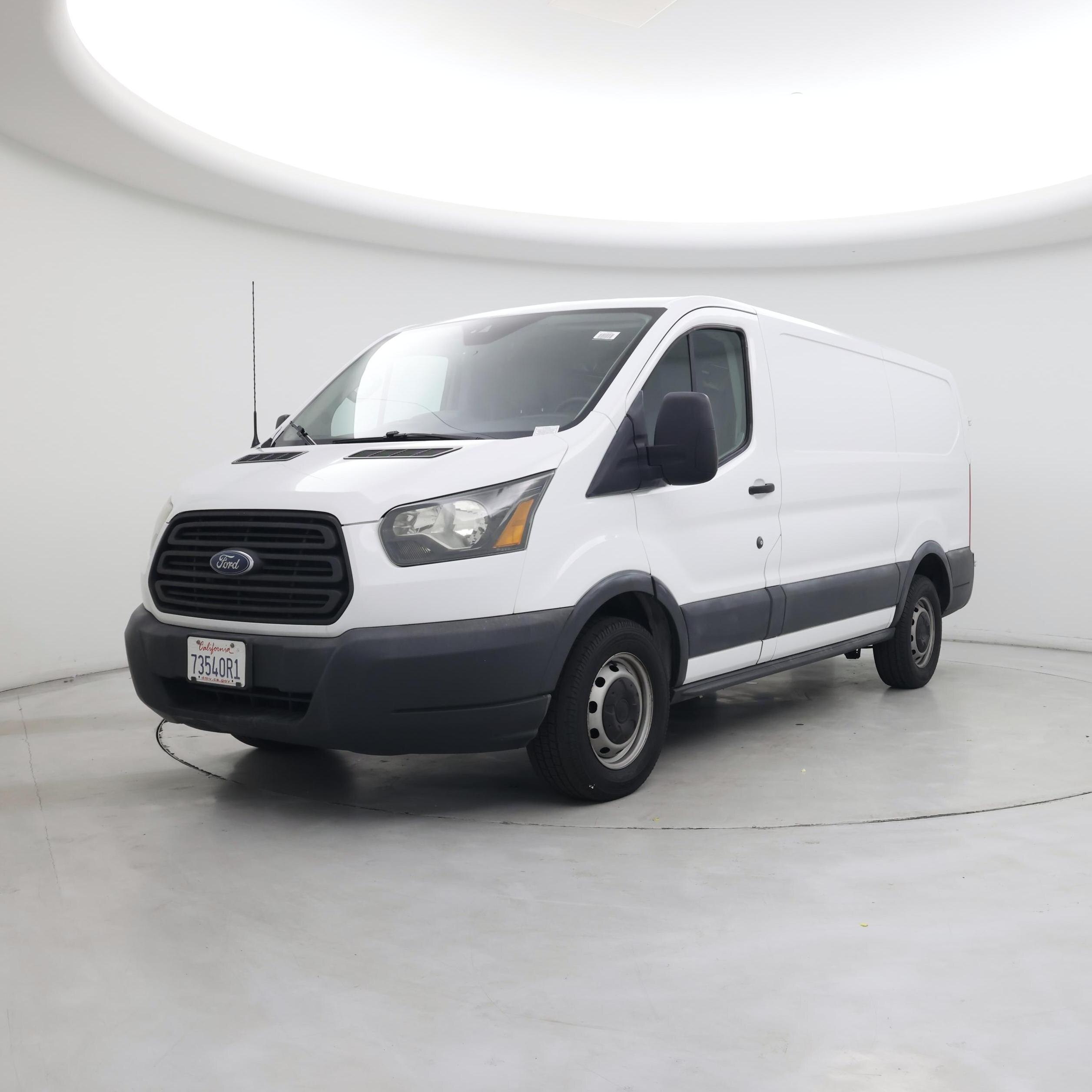 Thumbnail: 2015 Ford Transit Series - 4