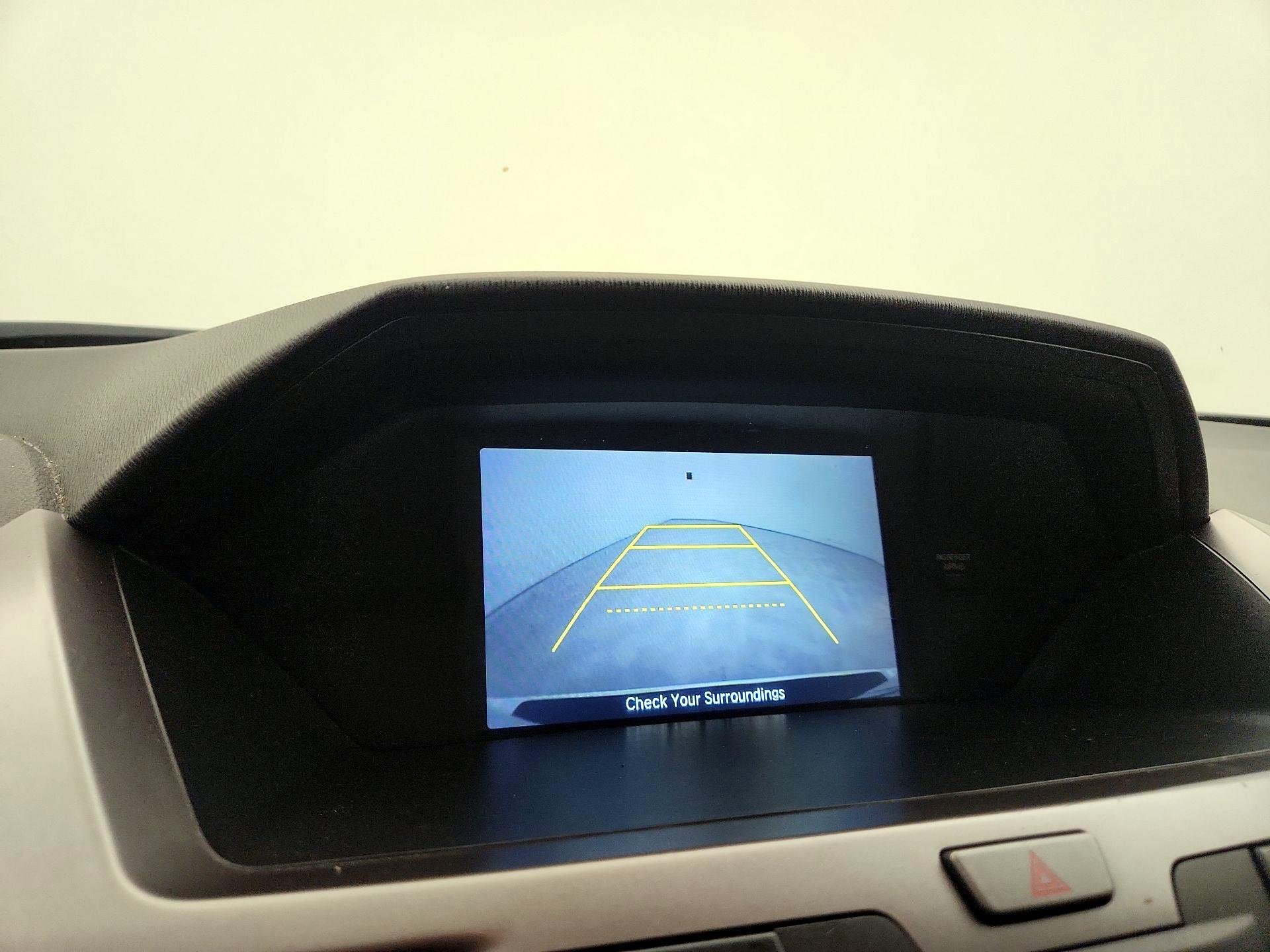 Thumbnail: 2015 Honda Odyssey - 14