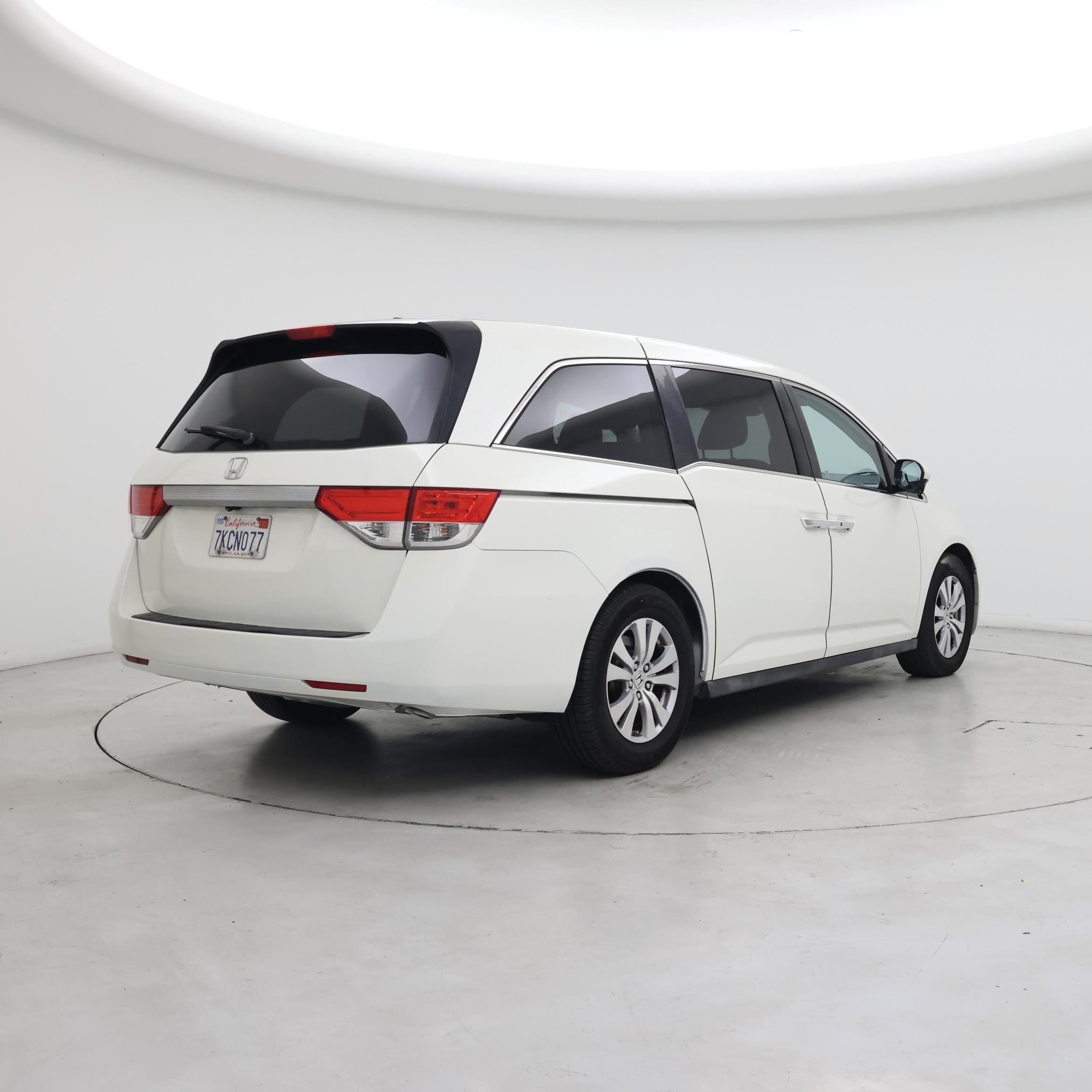Thumbnail: 2015 Honda Odyssey - 8