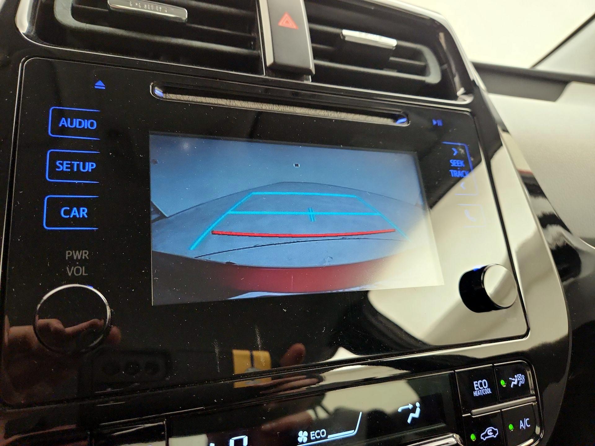 Thumbnail: 2017 Toyota Prius - 14