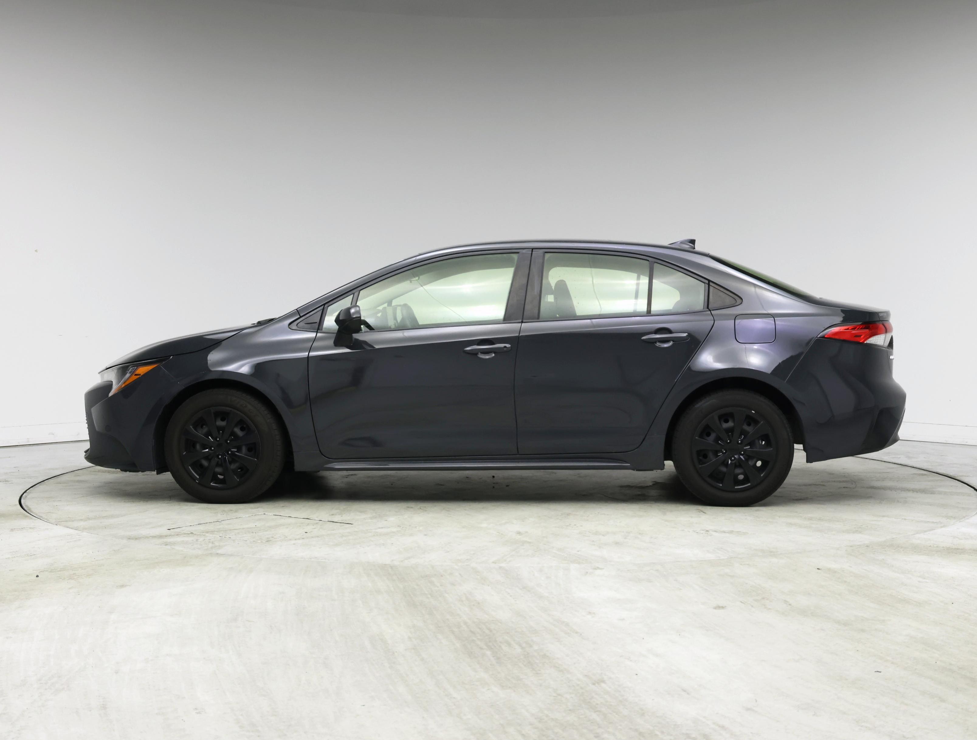 Thumbnail: 2023 Toyota Corolla - 3