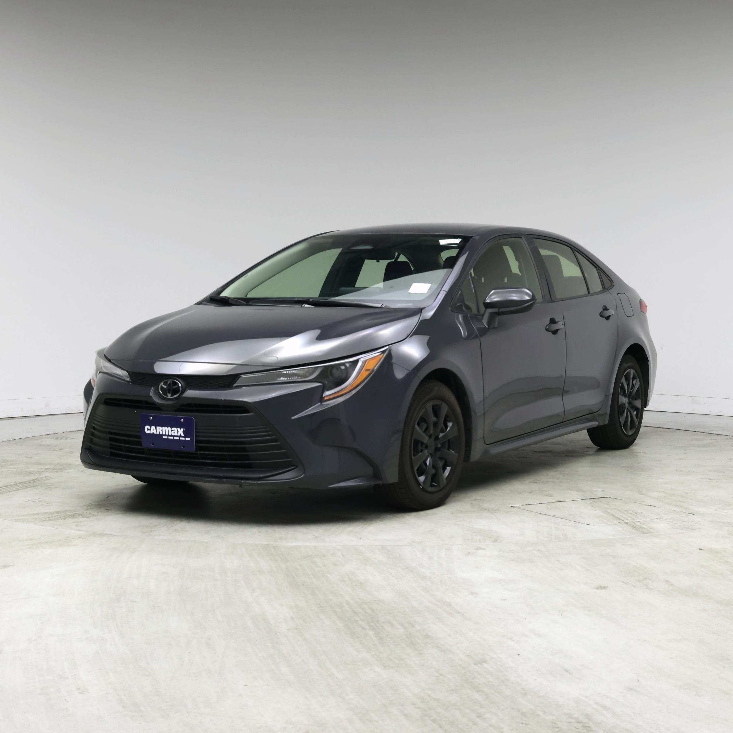 Thumbnail: 2023 Toyota Corolla - 4