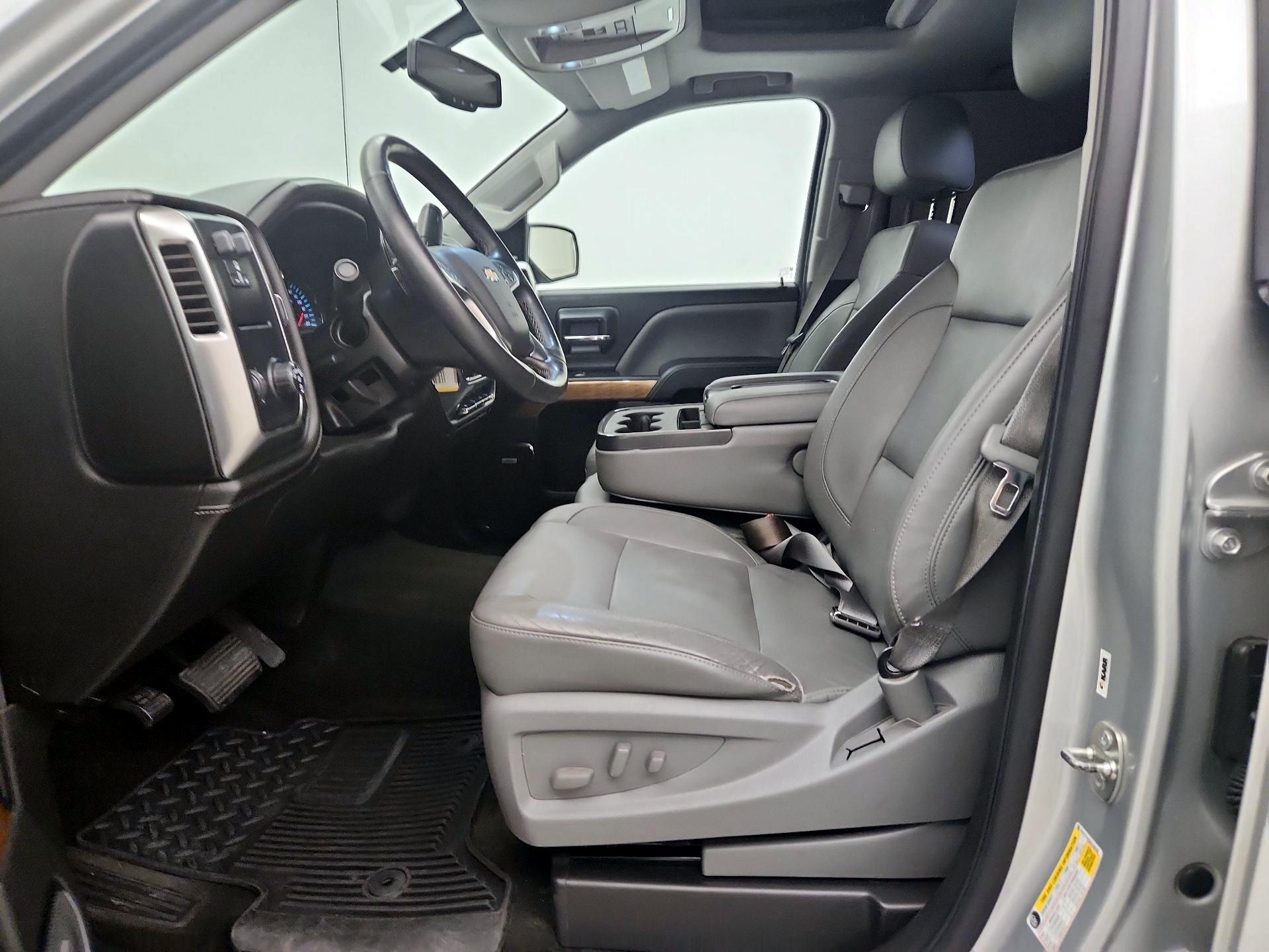 Thumbnail: 2015 Chevrolet Silverado 1500 - 11