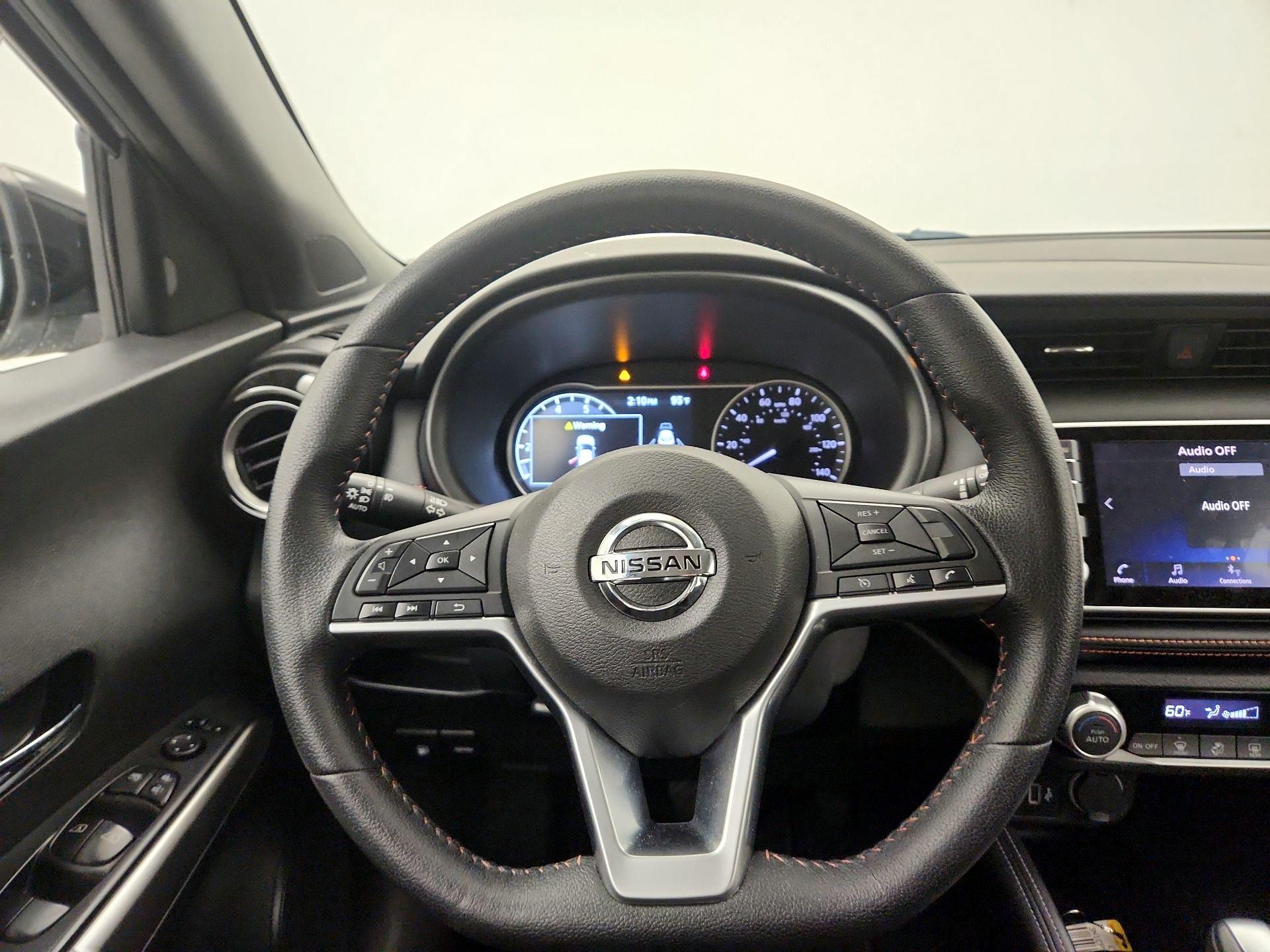 Thumbnail: 2018 Nissan Kicks - 10
