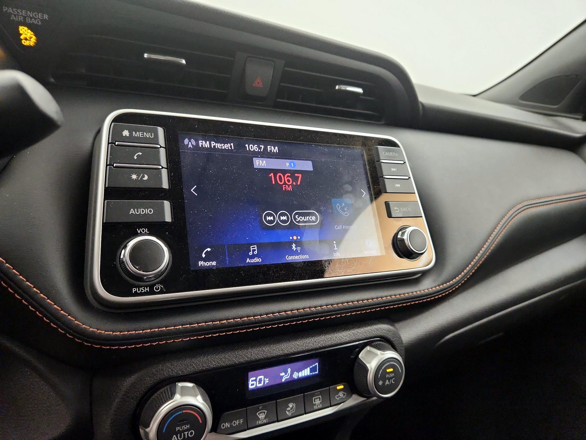 Thumbnail: 2018 Nissan Kicks - 15